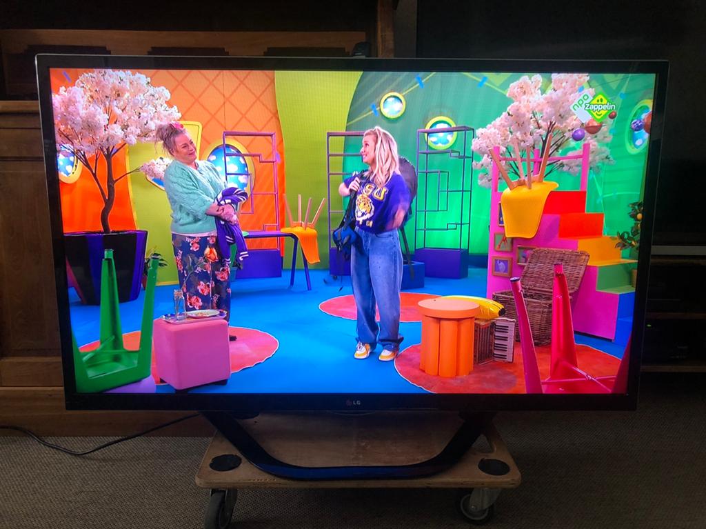LG SMART LED TV 47 inch / 120 cm beeld, Ophalen, 50 Hz, 100 cm of meer, Gebruikt