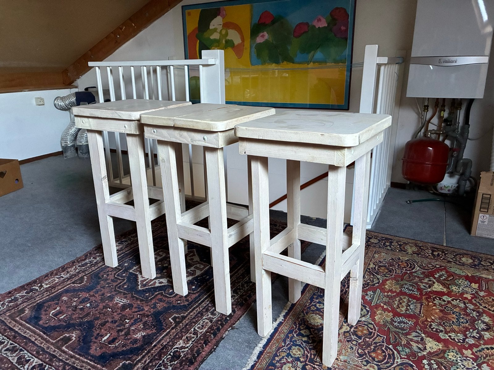 Set van 3 houten krukken - Gebruikt, Ophalen, Gebruikt, 60 tot 90 cm, 3 krukken