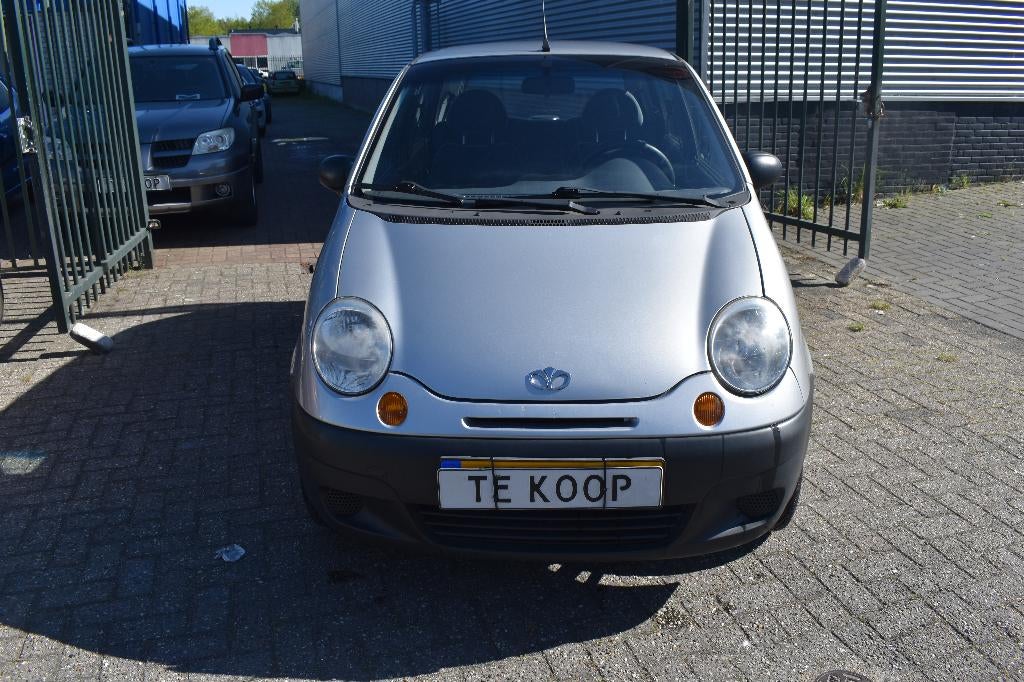 Daewoo Matiz 0.8 2004 Grijs NIEUWE APK KM STAND N.A.P, Auto's, Voorwielaandrijving, Matiz, Origineel Nederlands, Bedrijf