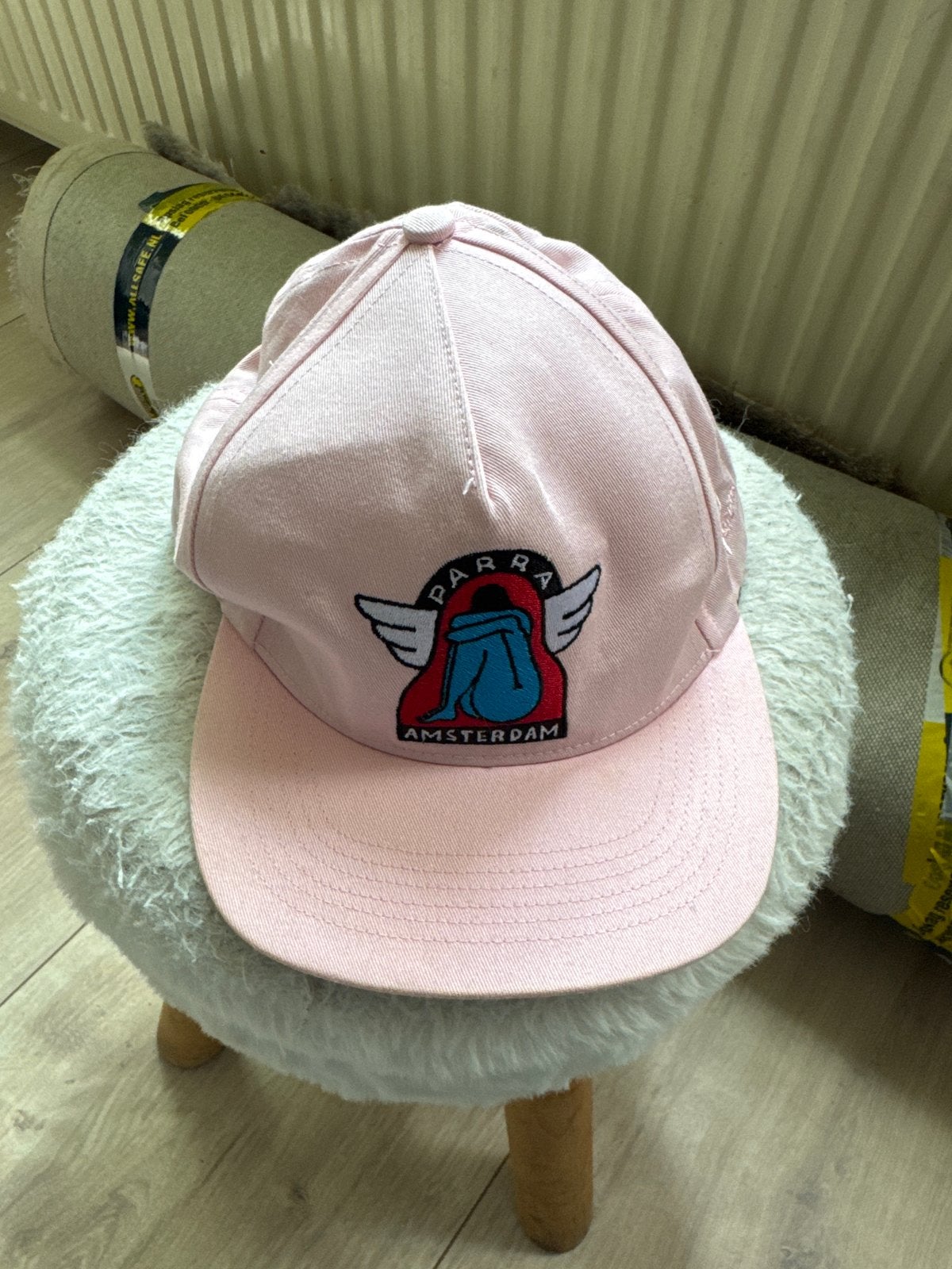 Roze Parra pet - Zo goed als nieuw, Ophalen of Verzenden, Zo goed als nieuw, One size fits all, Pet