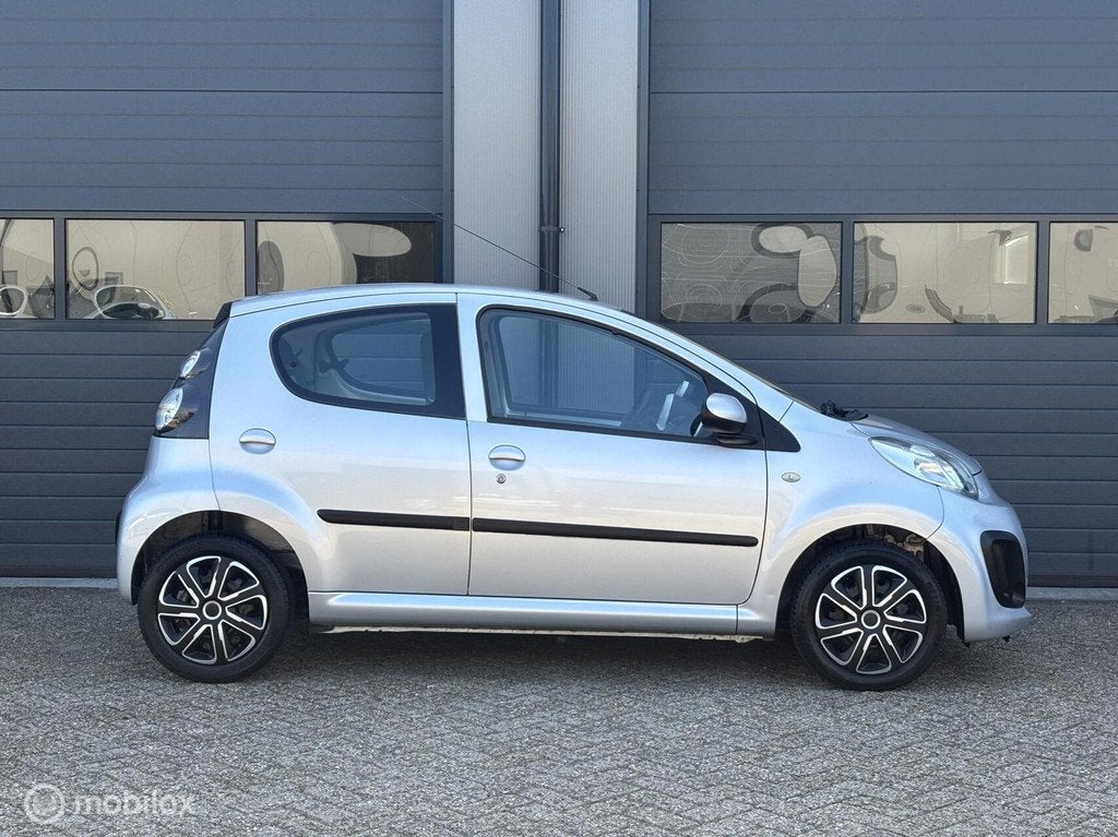 Citroen C1 1.0 Collection Uitvoering Bwj2013/LED, Voorwielaandrijving, Euro 5, 4 stoelen, C1