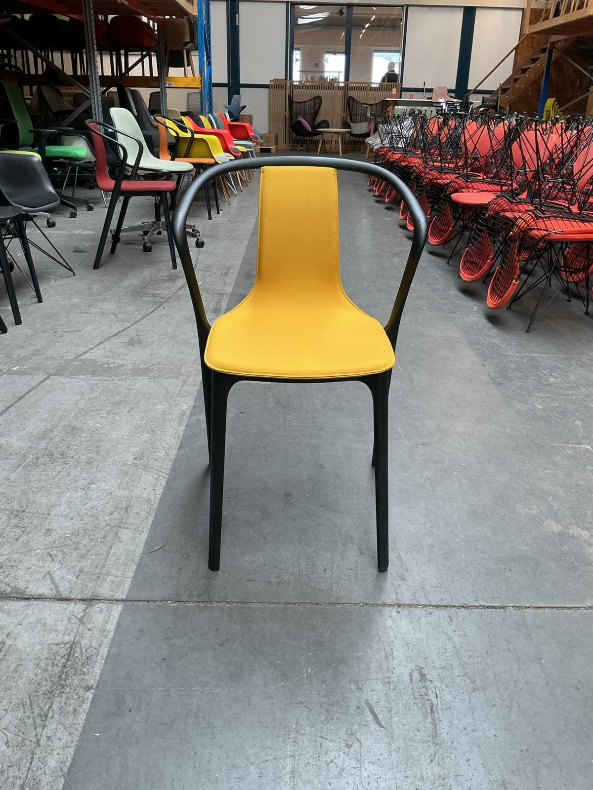 Vitra Belleville Chair Stoel | Kunststof | Gele Stof, Gebruikt, Overige kleuren, -, Kunststof