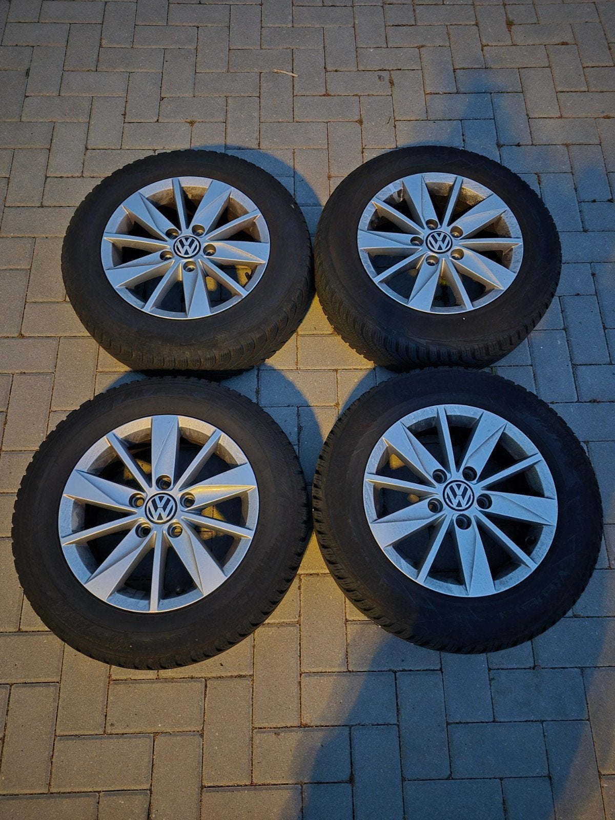 set originele 5x112 Vw golf velgen met winterbanden, Ophalen, Gebruikt, 15 inch, Banden en Velgen