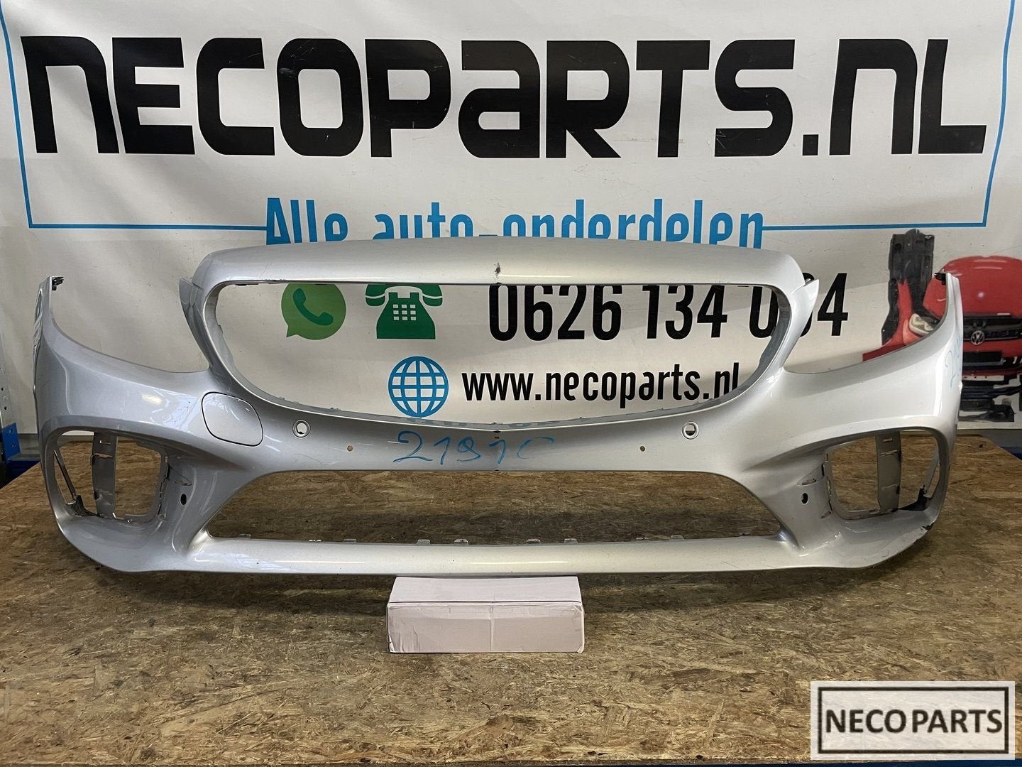 C KLASSE W205 S205 FACELIFT AMG VOORBUMPER ALLES LEVERBAAR !, Gebruikt, -, Voor, Ophalen of Verzenden