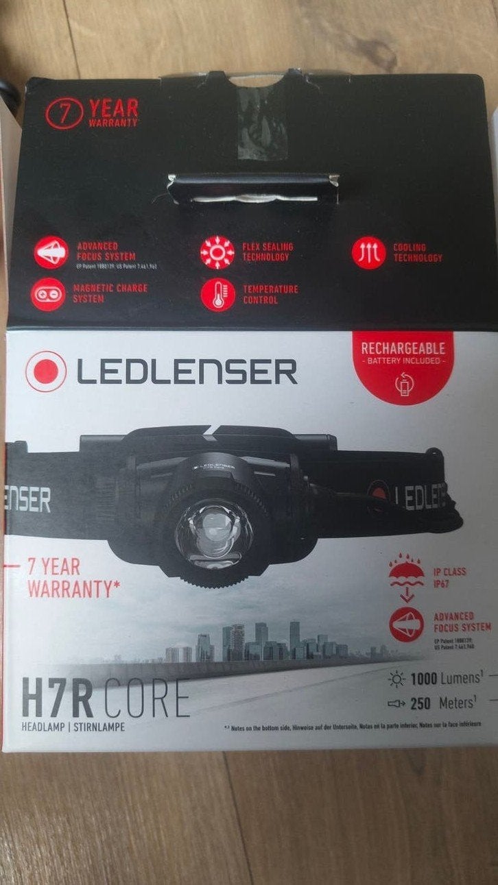 Ledlenser H7R Core hoofdlamp 1000 lumen - Nieuwstaat, Ophalen of Verzenden, Zo goed als nieuw, Accu