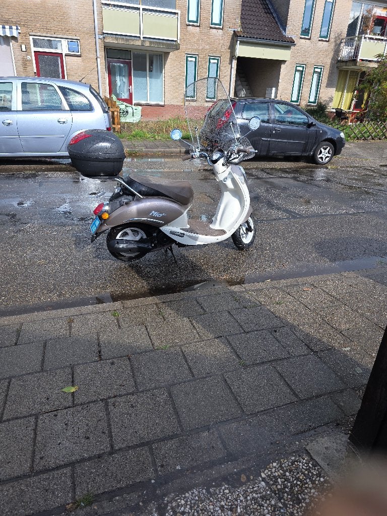 Te koop Sym Mio, Gebruikt, Benzine, 50 cc, Maximaal 25 km/u