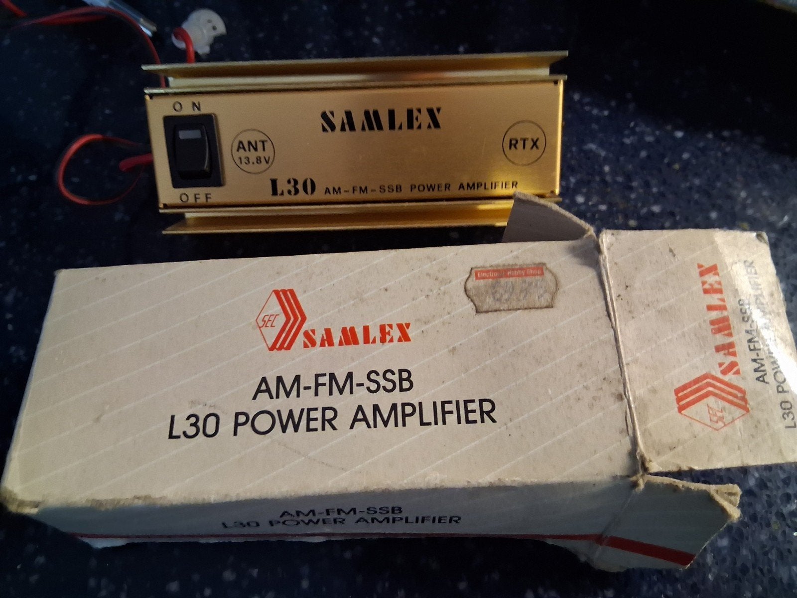 power amplifier nieuw in doos, Ophalen of Verzenden, Nieuw, Zender