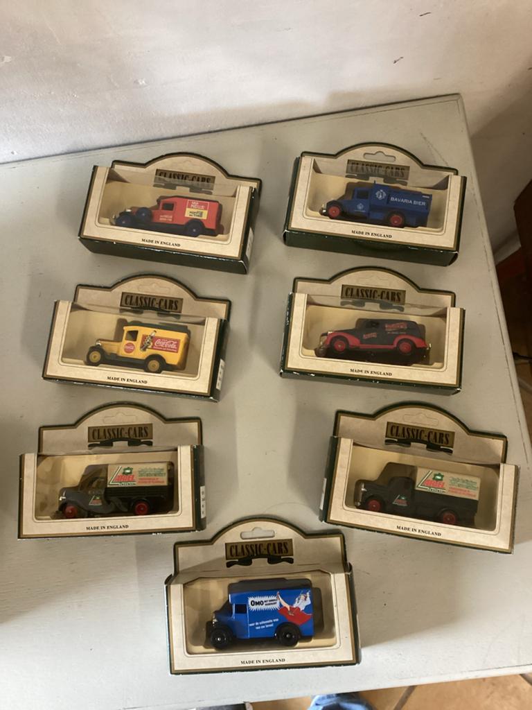 Set van 7 Classic Cars miniatuur autootjes, Ophalen of Verzenden, Zo goed als nieuw, Bus of Vrachtwagen, Overige merken