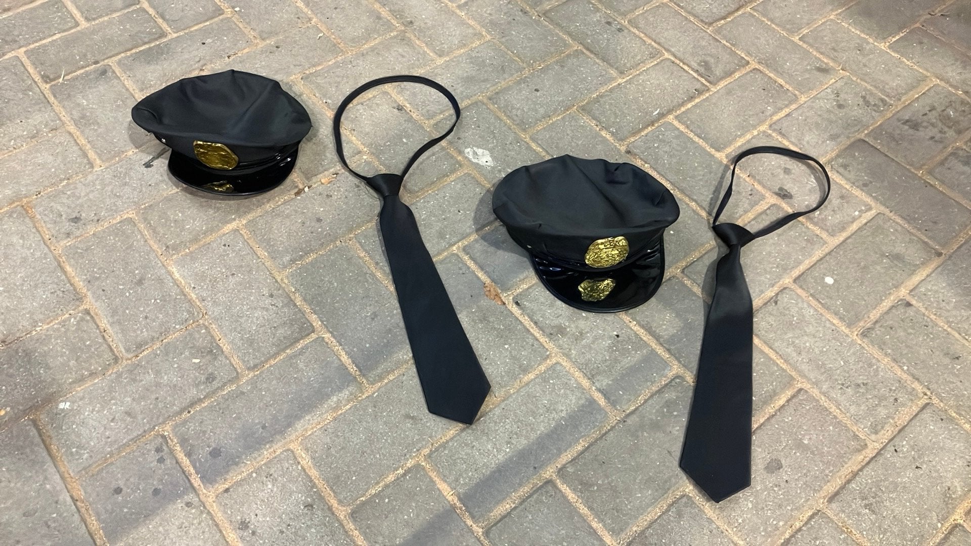 Set politieaccessoires, Kleding | Dames, Carnavalskleding en Feestkleding, Ophalen of Verzenden, Zo goed als nieuw, Carnaval