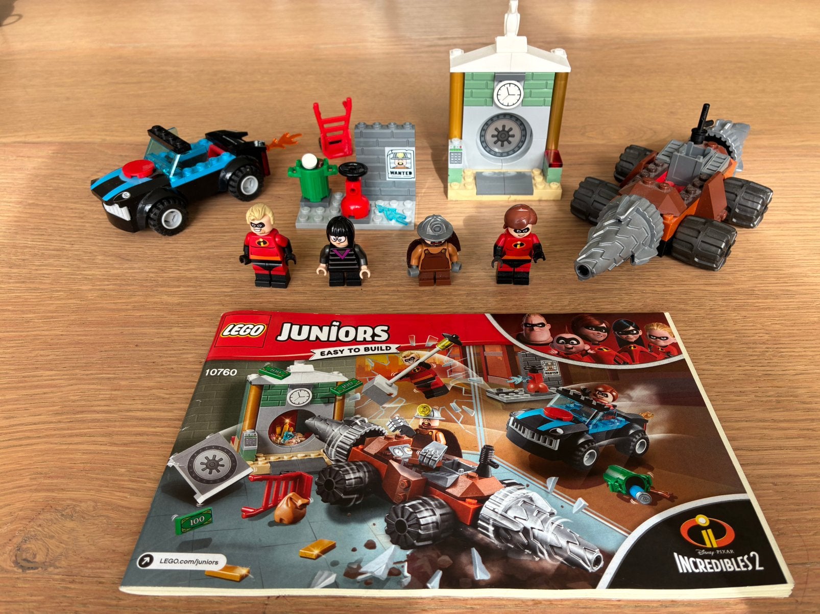 LEGO Juniors 10760 Underminer's Bankoverval Incredibles 2, Ophalen of Verzenden, Zo goed als nieuw