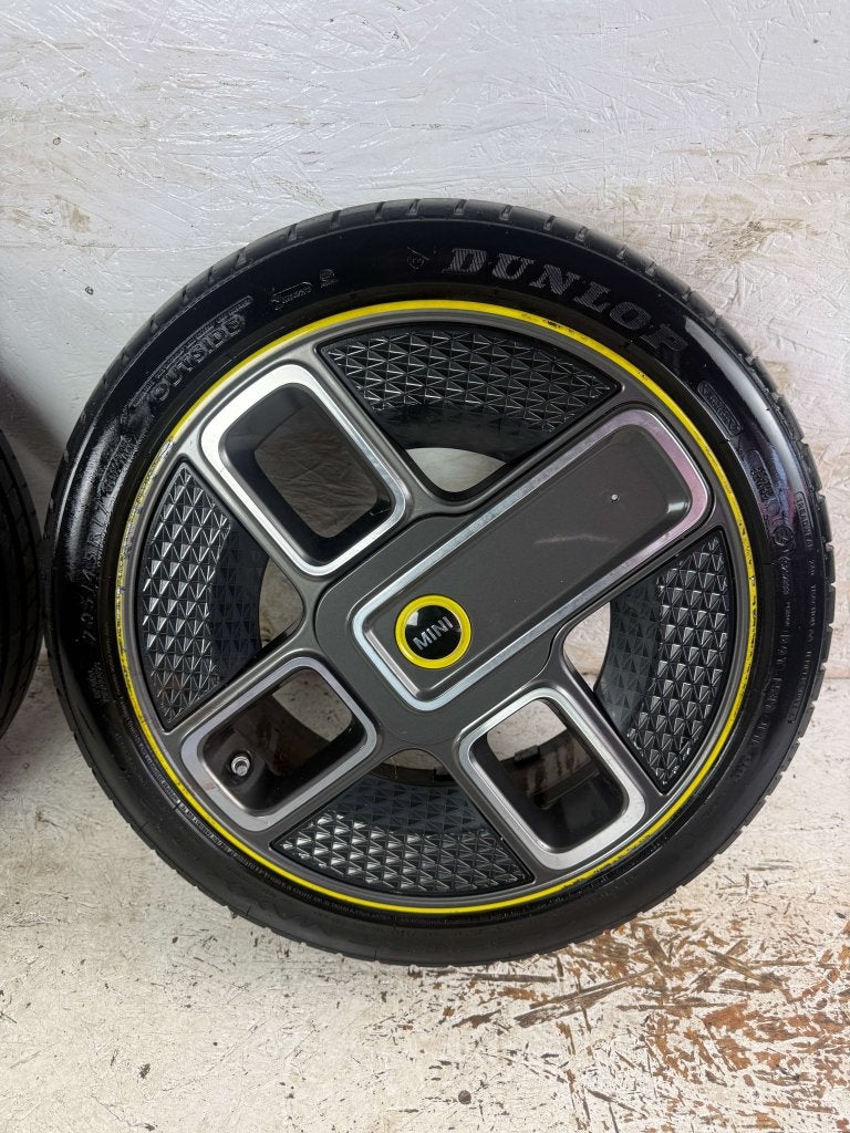 Originele Mini Cooper One F56 F57 velgen 17" 5x112 Spoke 737, Auto-onderdelen, Banden en Velgen, Niet ingevuld, Gebruikt, Banden en Velgen