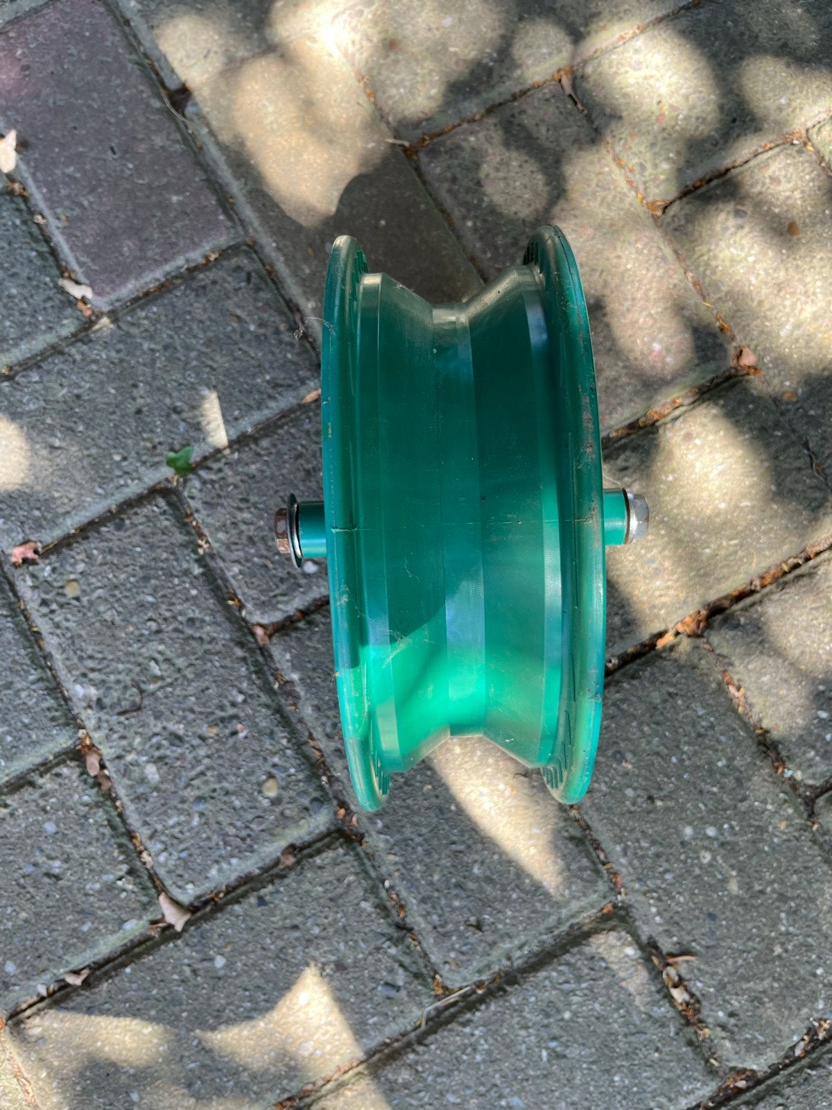 Kruiwagenwiel - Groen, Stevig en Duurzaam, zonder band, Ophalen, Gebruikt, ?, Handmatig