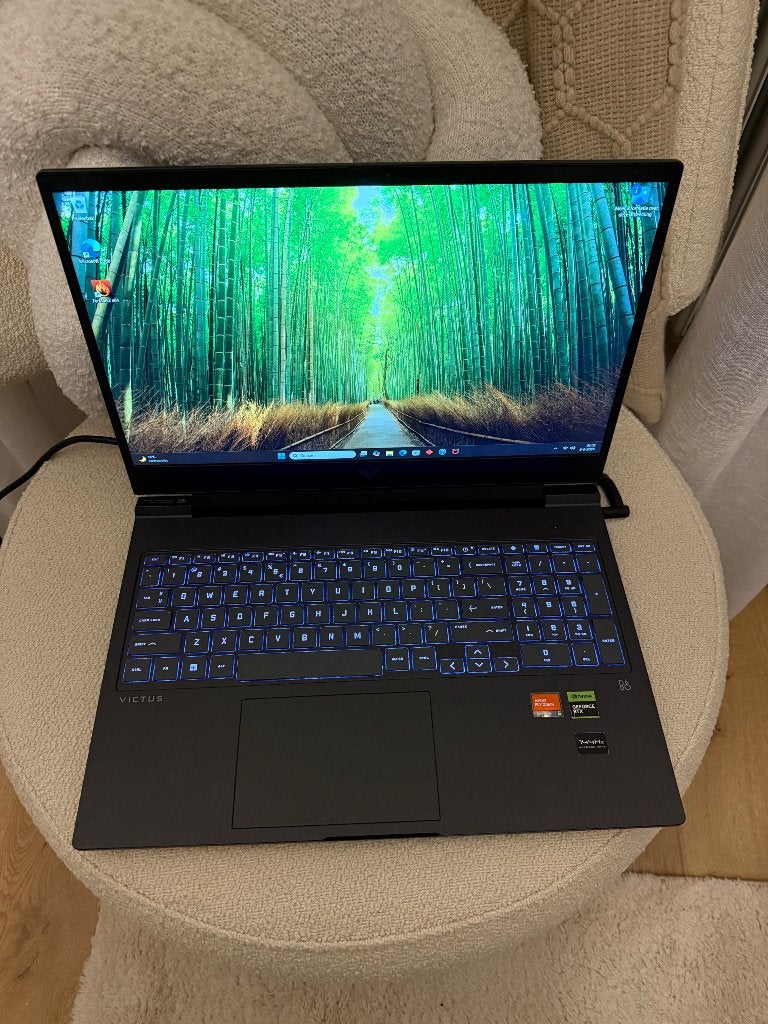 HP Victus Game Laptop | RTX 4060 | Defect, Computers en Software, Met videokaart, Ophalen of Verzenden, Zo goed als nieuw, Gaming