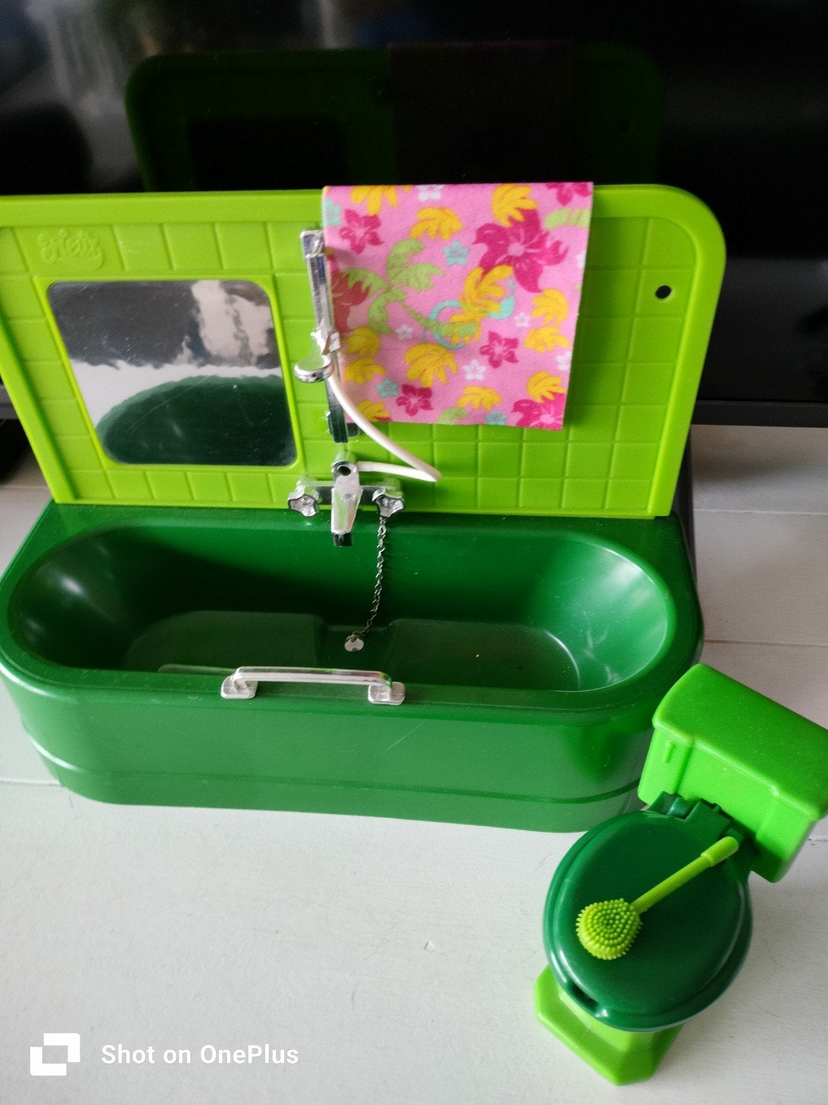 Vintage Barbie Fleur bad en toilet set, Ophalen of Verzenden, Gebruikt