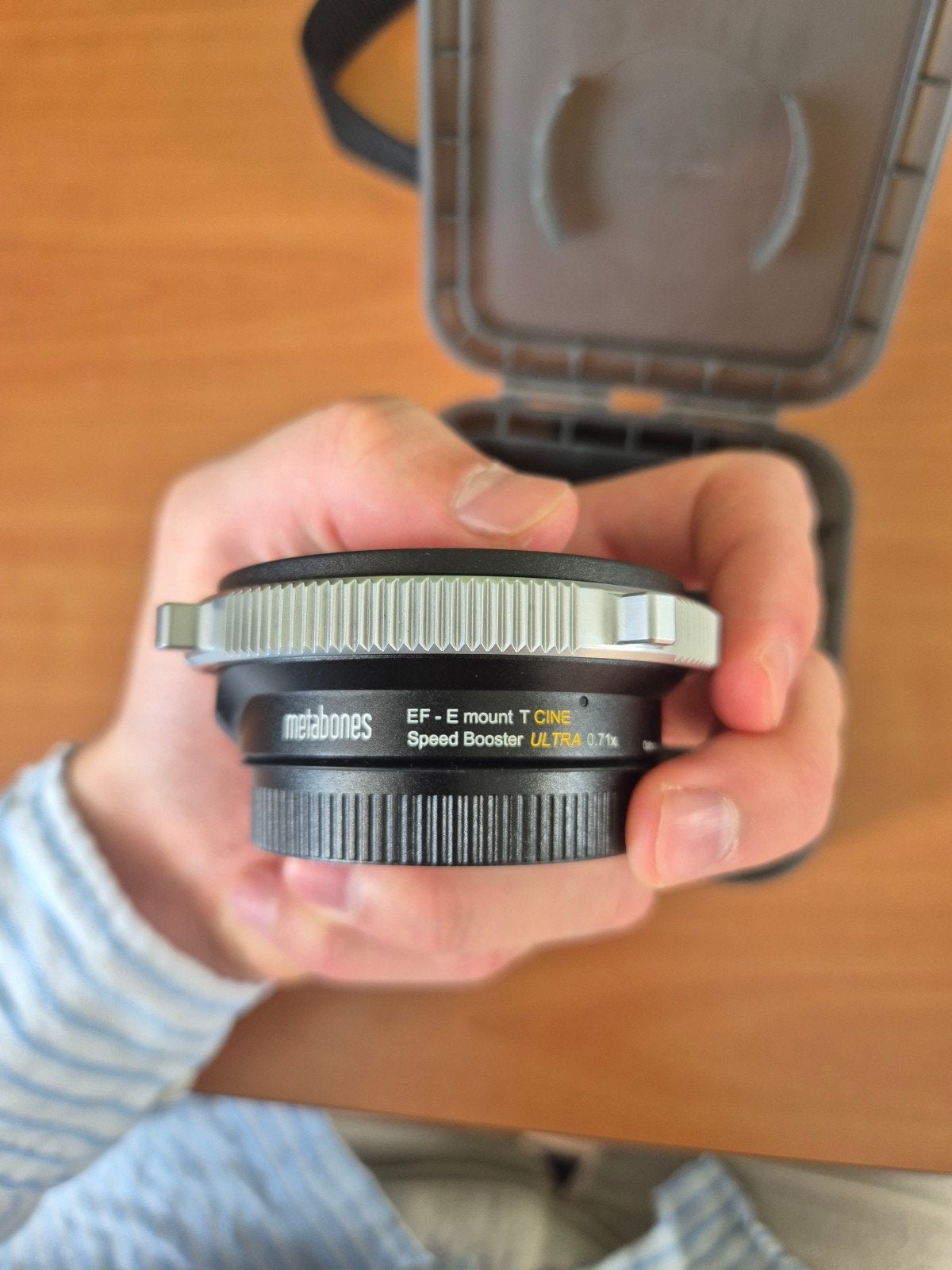 Metabones Speed Booster ULTRA 0.71x EF-E Mount T CINE