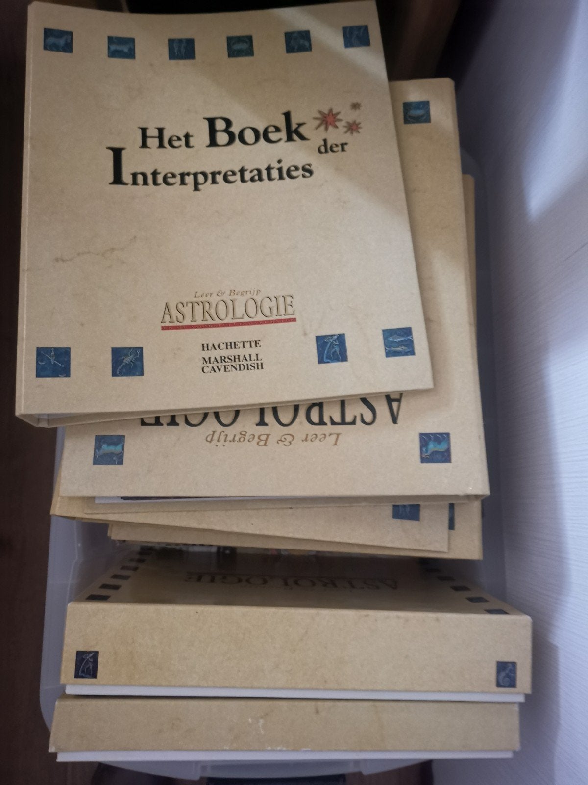 BOX  NIEUW ASTROLOGIE, Boeken, Esoterie en Spiritualiteit, Verzenden, Nieuw, Astrologie, Achtergrond en Informatie