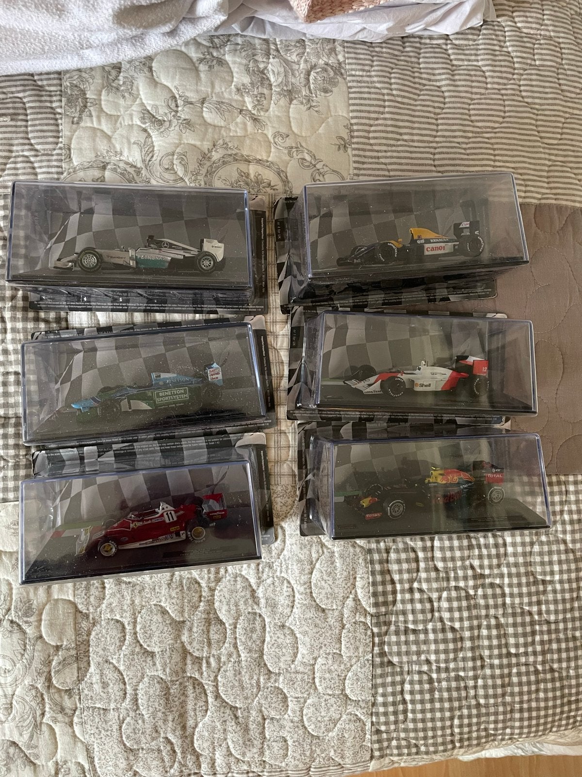 Formule 1 modelauto's, Hobby en Vrije tijd, Modelauto's | 1:43, Zo goed als nieuw, Auto, Overige merken, Ophalen of Verzenden