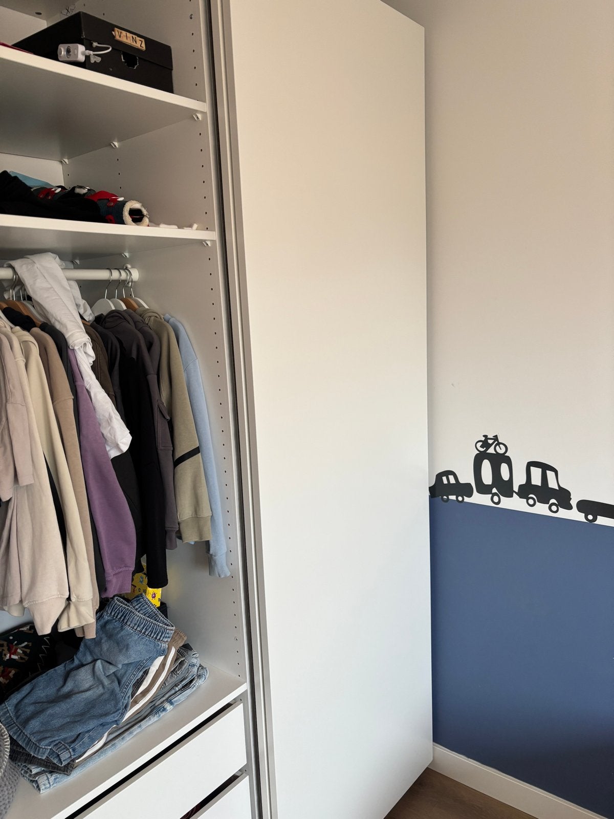 Witte schuifdeuren met rails en toebehoren, Huis en Inrichting, Met plank(en), 100 tot 150 cm, 200 cm of meer, Zo goed als nieuw