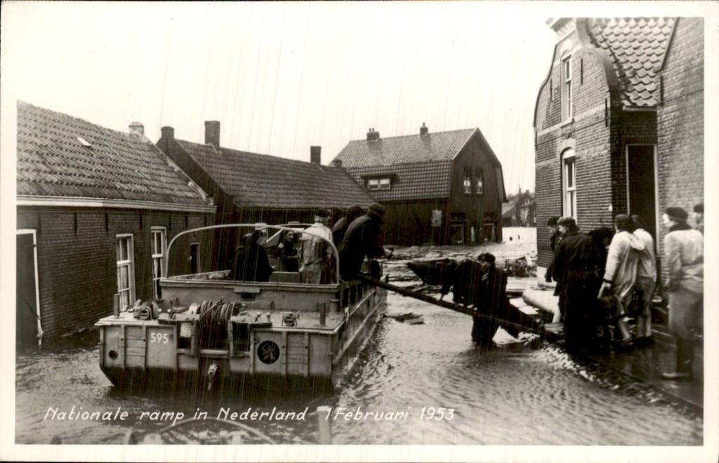 Amsterdam - Duck-amphibievaartuig - Evacuatie bewoners, Ophalen of Verzenden, 1940 tot 1960, Gelopen, Noord-Holland