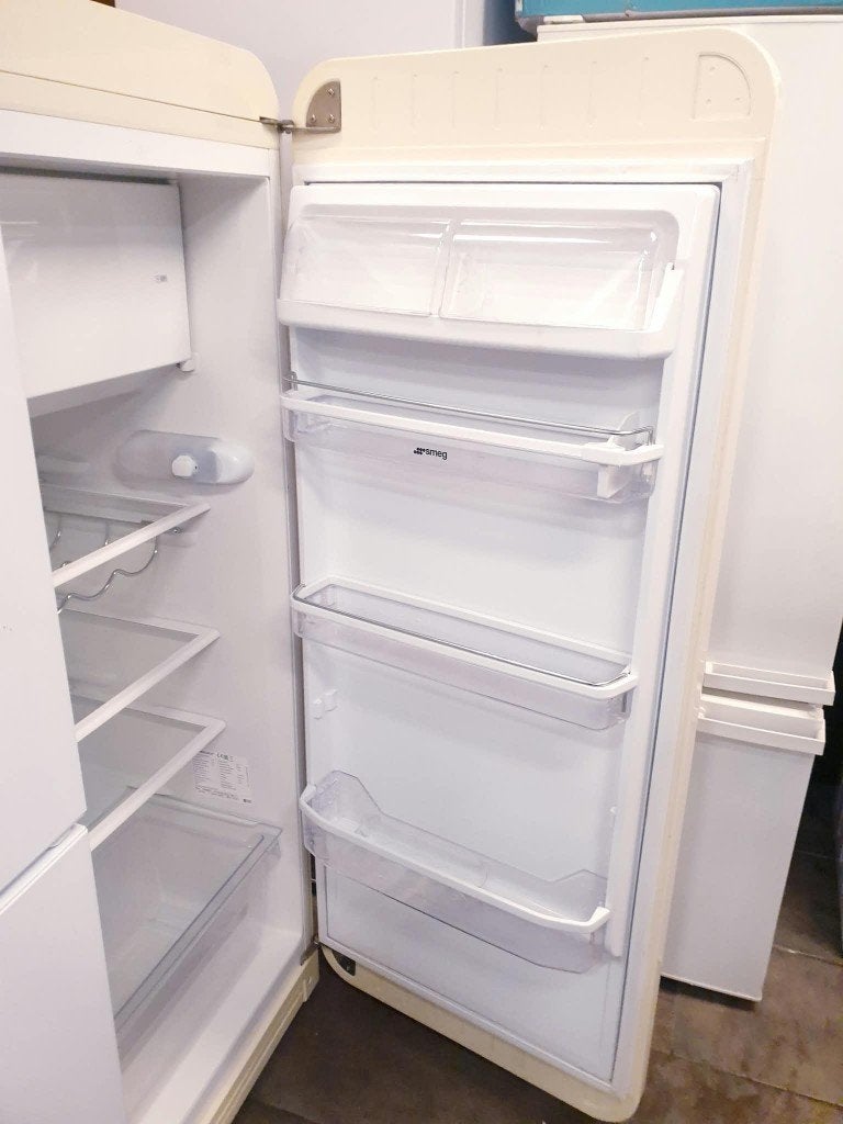 smeg koelvriescombinatie  A++ inc 6 mnd garantie, Witgoed en Apparatuur, Koelkasten en IJskasten, 200 liter of meer, 60 cm of meer