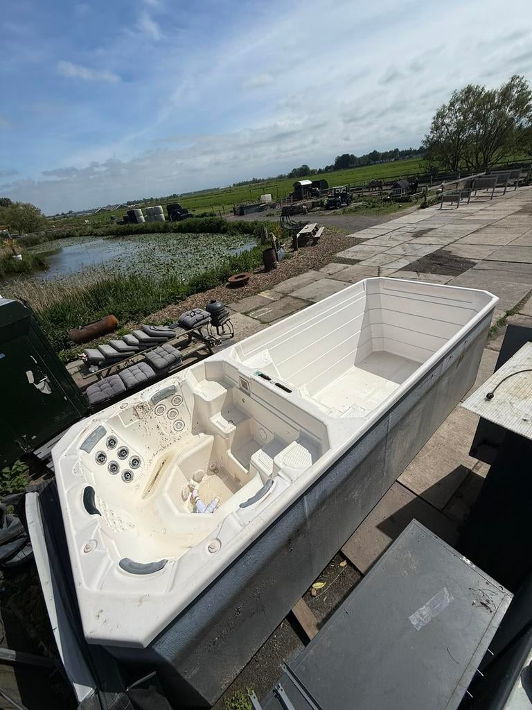 Zwemspa / jacuzzi, Tuin en Terras, Bubbelbaden en Hottubs, Gebruikt, Vast, Afdekzeil, Grondzeil, Filter, Pomp, Trap, Inbouw, Ophalen of Verzenden