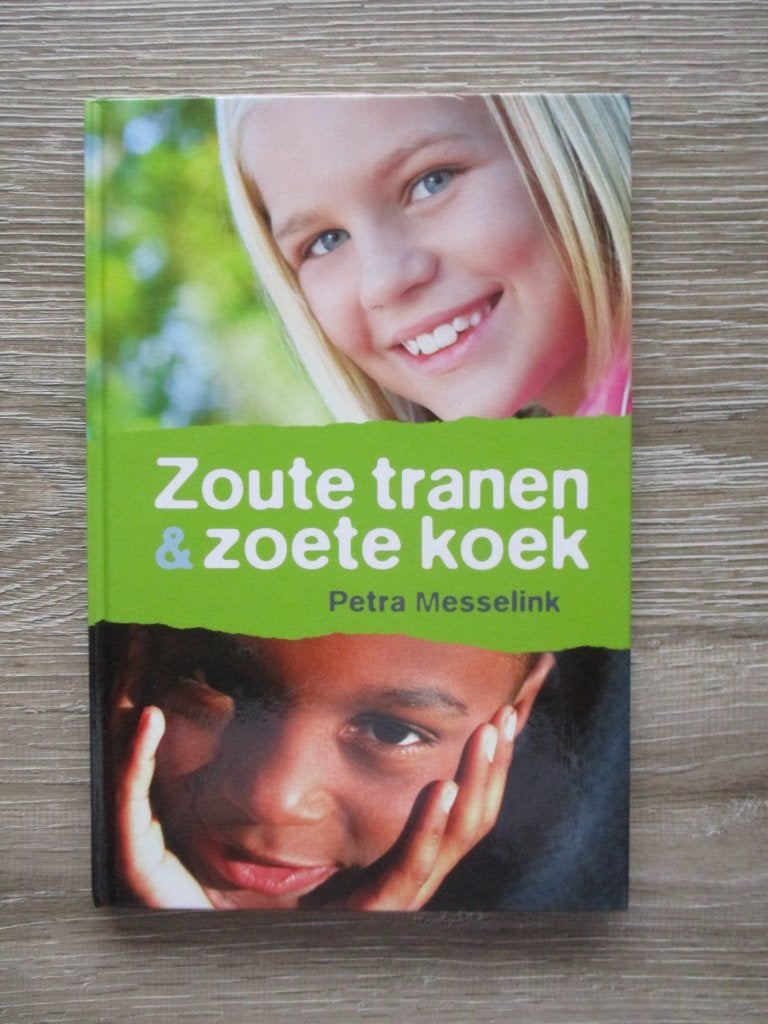 Zoute tranen & zoete koek - Petra Messelink, Ophalen of Verzenden, Gelezen, Fictie algemeen