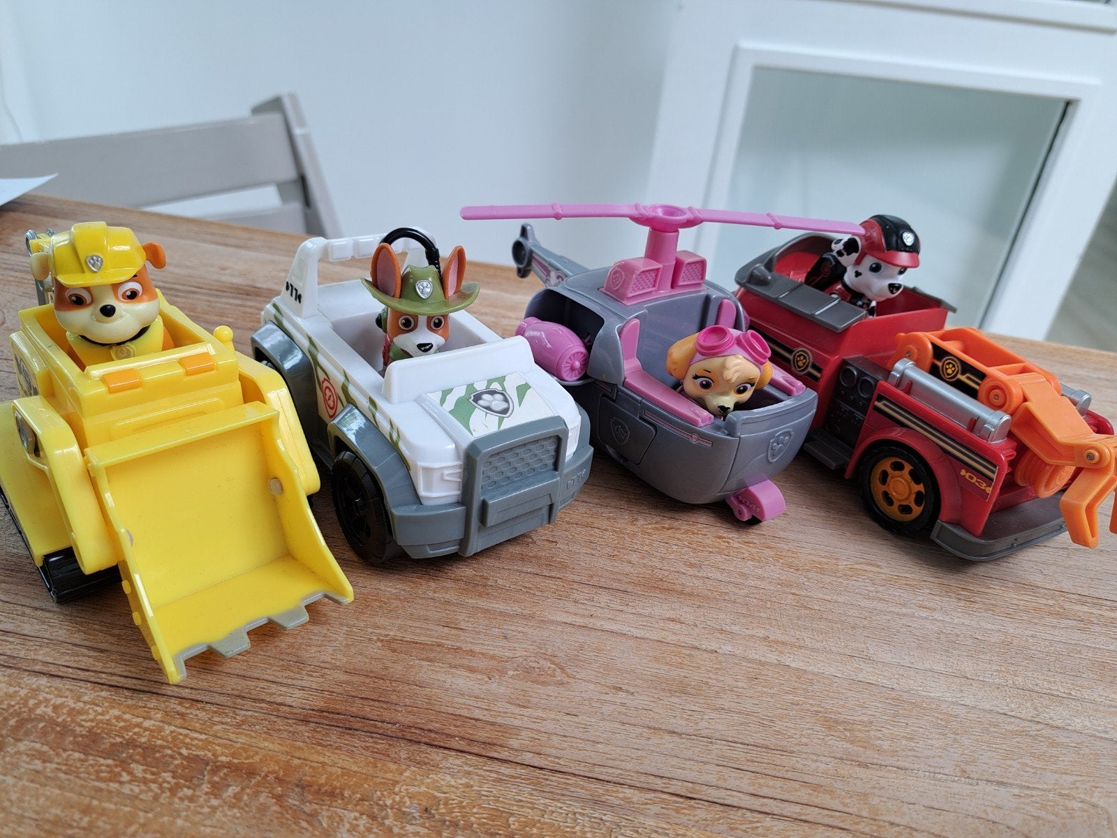 Paw Patrol Voertuigen met Figuren - Set van 4, Kinderen en Baby's, Speelgoed | Actiefiguren, Ophalen of Verzenden, Gebruikt