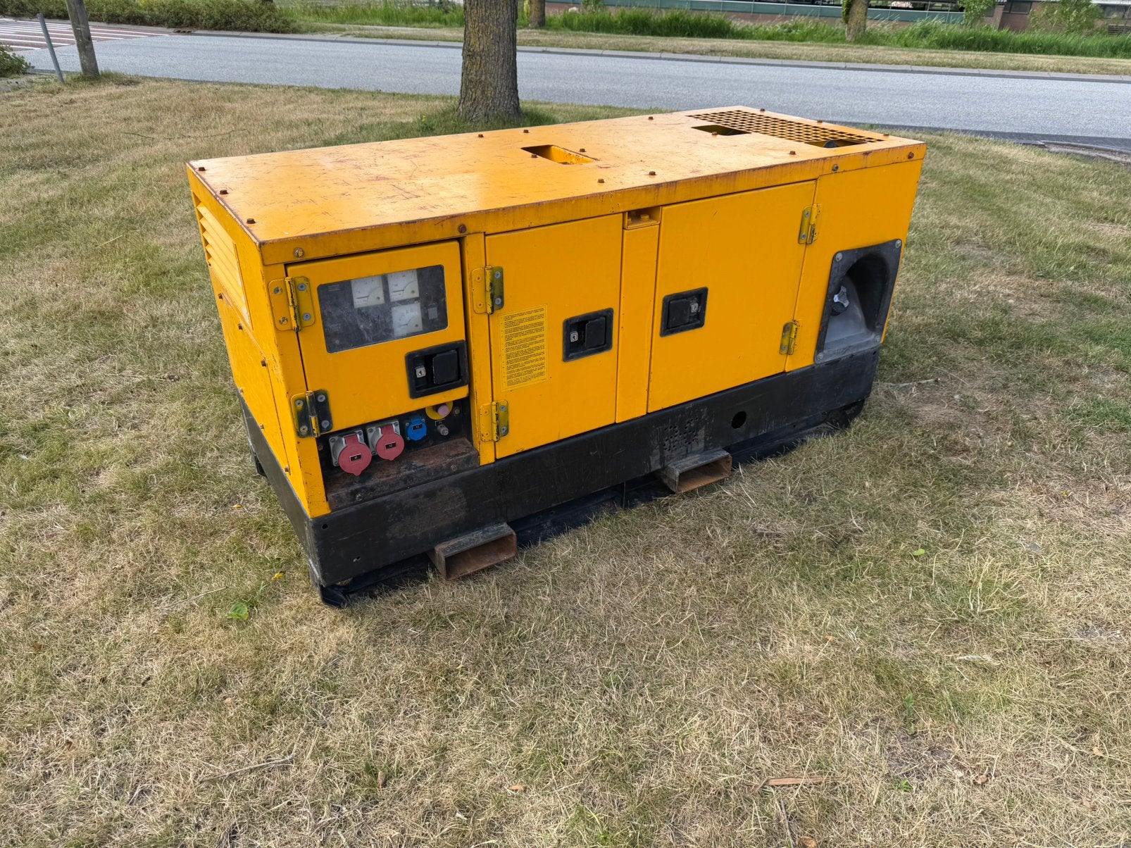 18 KVA aggregaat 230/400V Atlas Copco QAS18 diesel generator, Ophalen, Gebruikt, Dieselolie, Geluidgedempt
