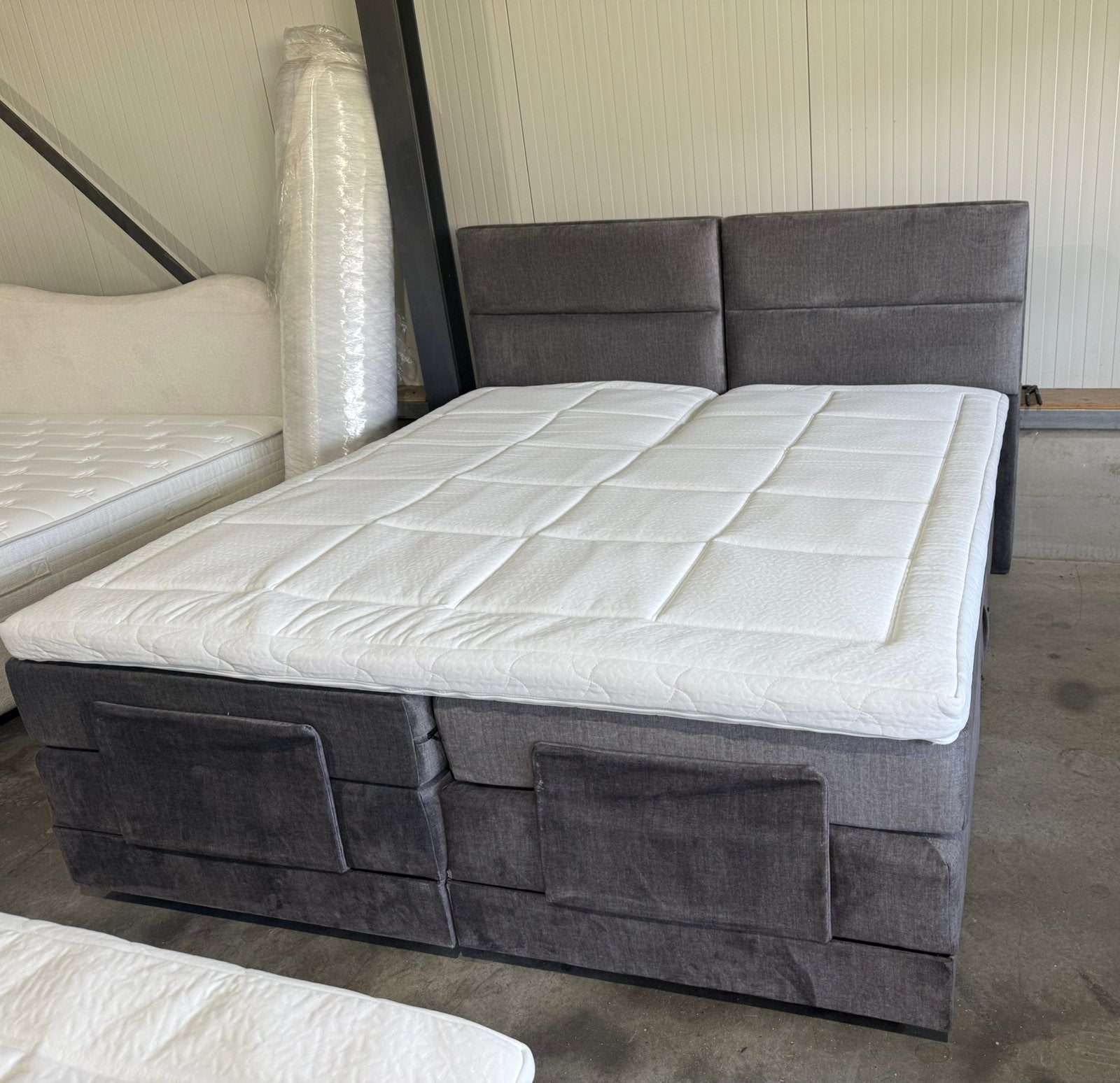 Elektrische Boxspring 180x200 incl. luxe topper, Ophalen, 200 cm, Grijs, 160 cm
