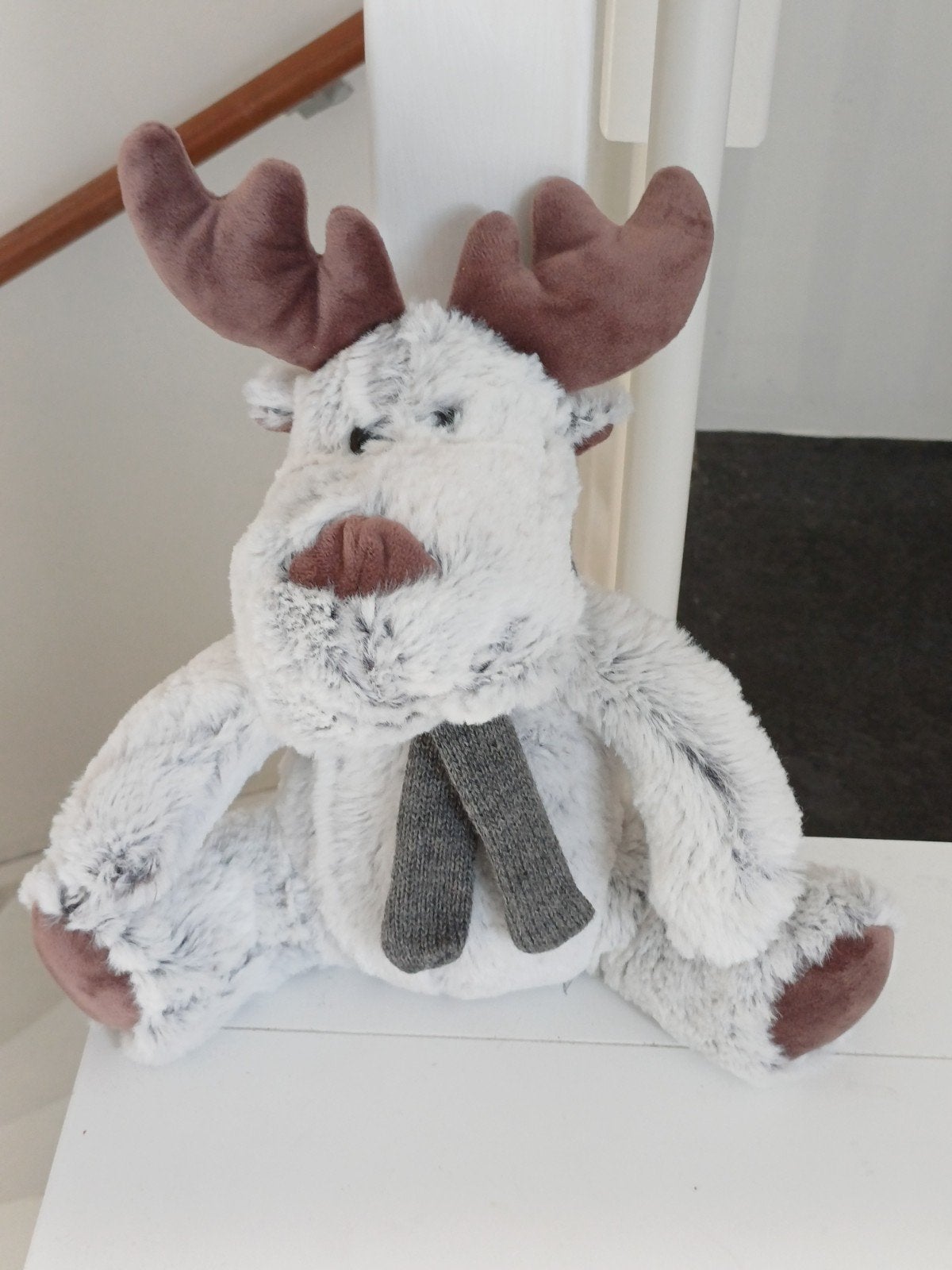 Zachte pluche rendier knuffel met sjaal, Ophalen
