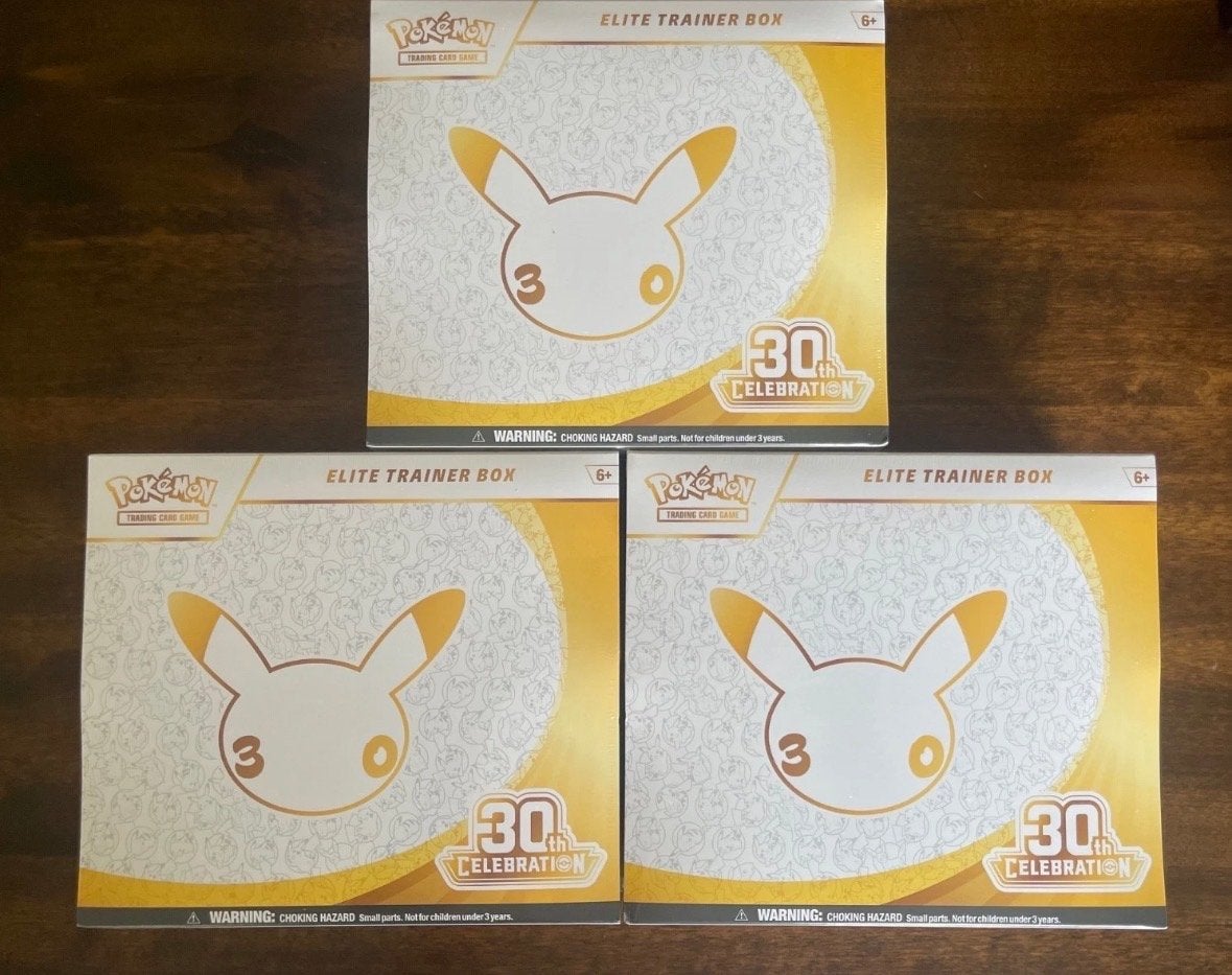 Pokémon 30th Celebrations Elite Trainer Box / ETB Sealed