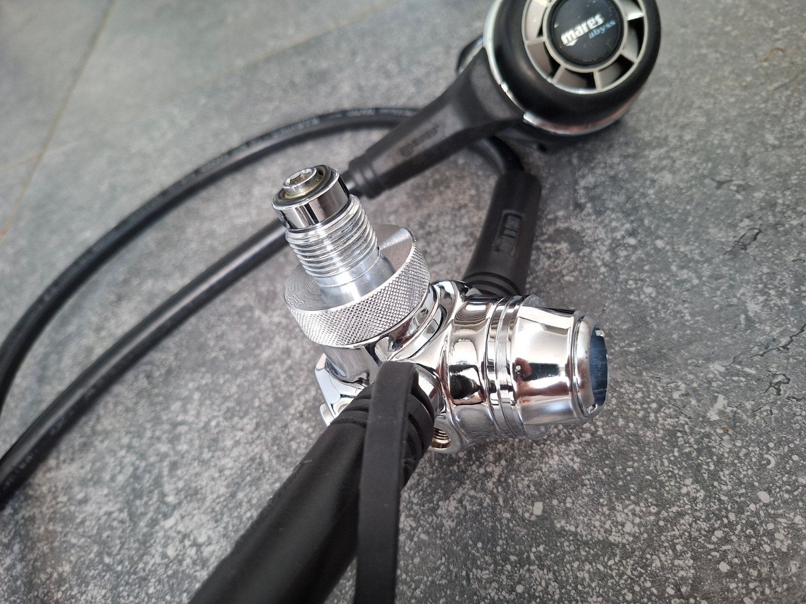 Mares Abyss DIN automatenset +koud water kit, Ophalen of Verzenden, Duikpak