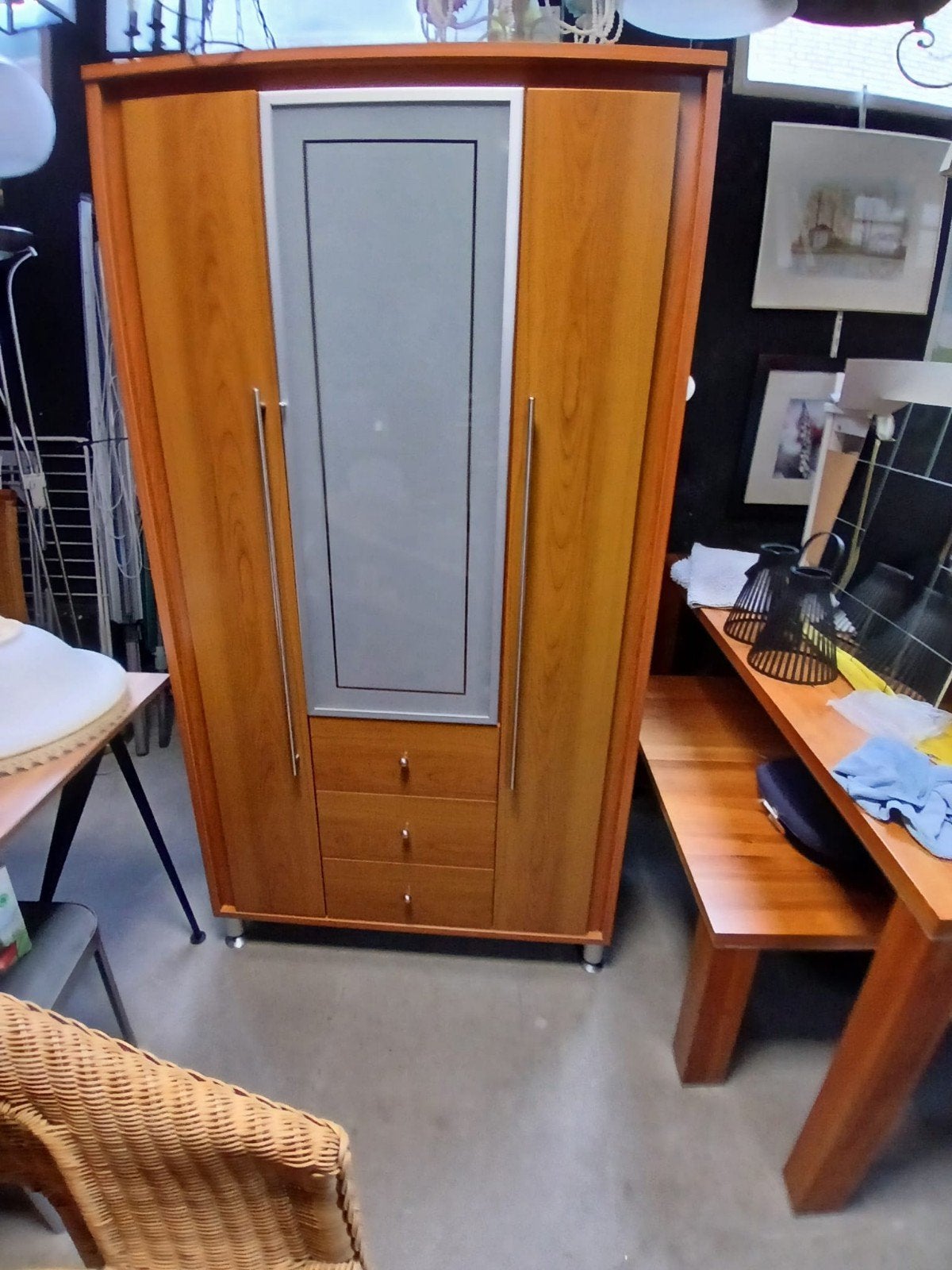 Kast, Ophalen