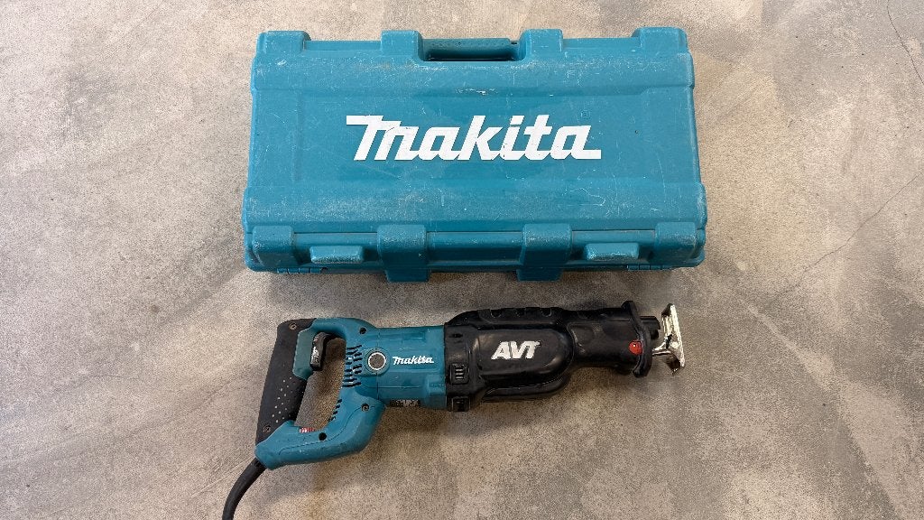 Reciprozaag Makita 230V, Ophalen, Gebruikt, 70 mm of meer, Makita