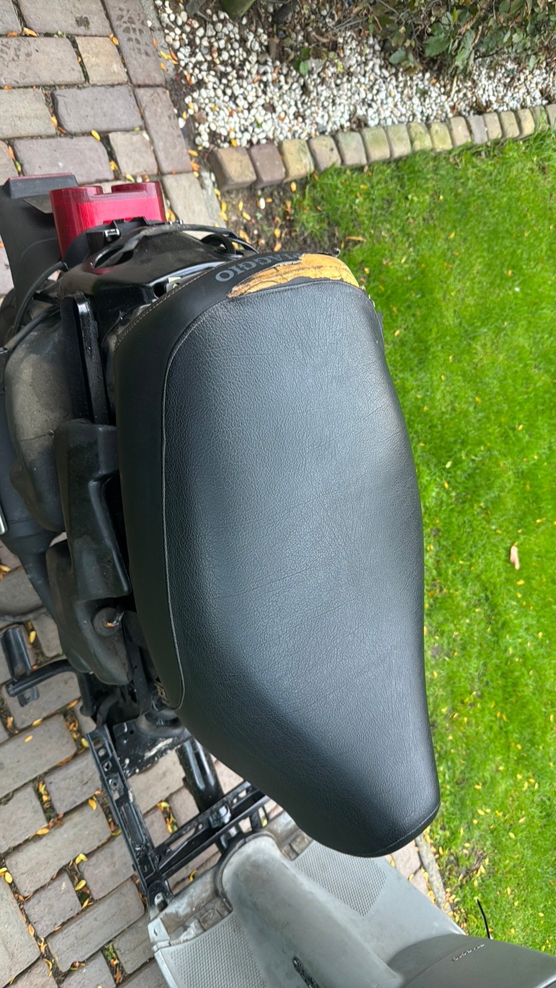piaggio skr zadel, Verzenden, Nieuw