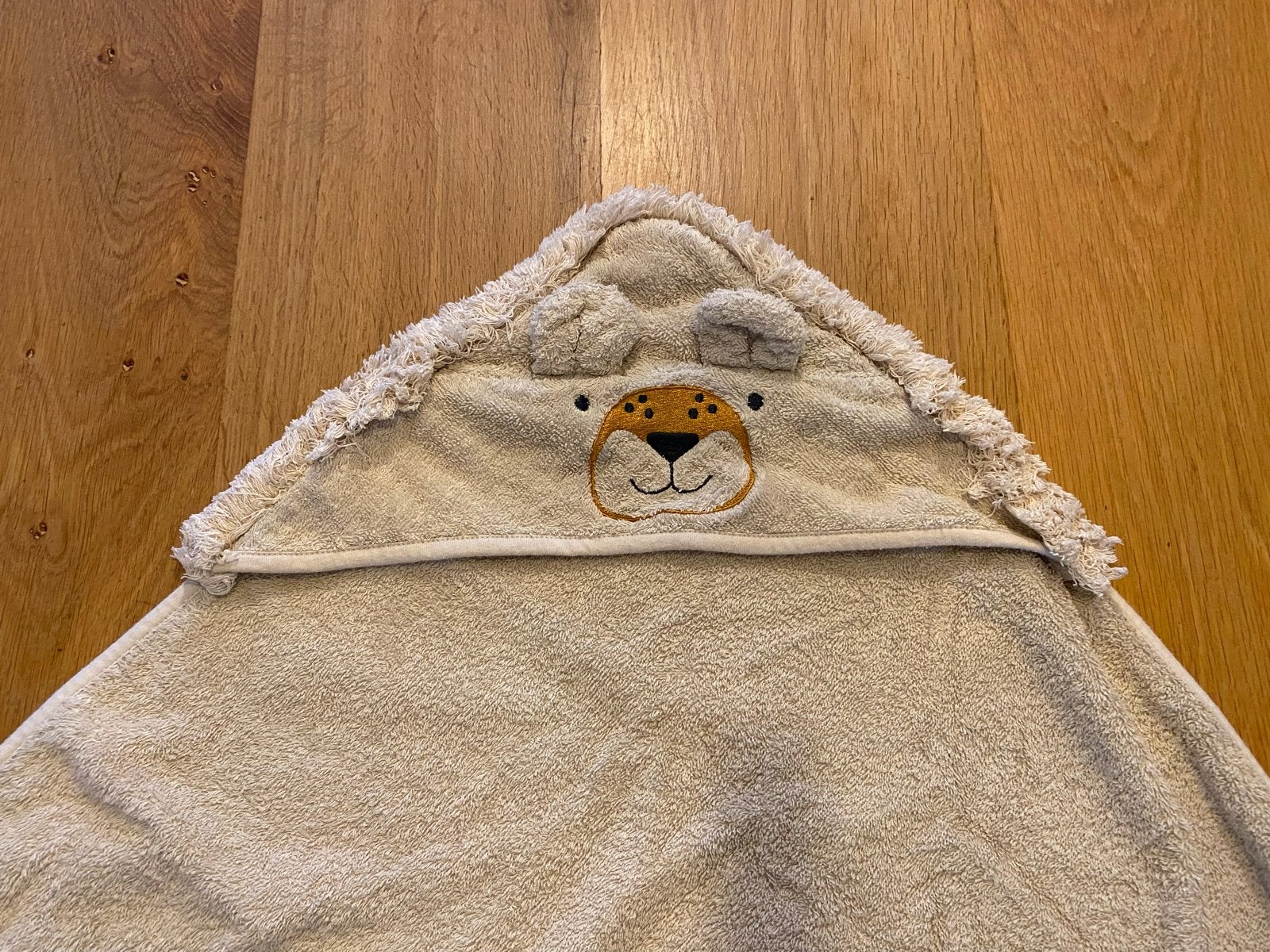 Baby badcape met capuchon - leeuw design, Ophalen of Verzenden, Zo goed als nieuw