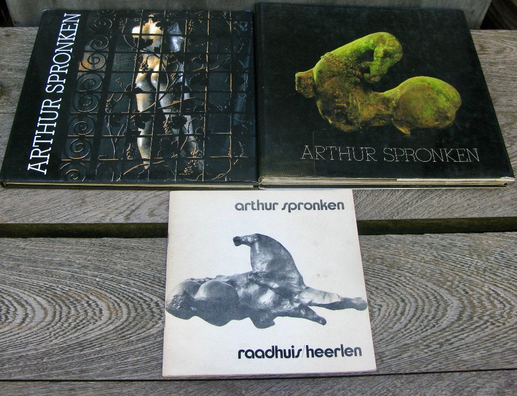 ARTHUR SPRONKEN KUNST 2 BOEKEN,1 ZELDZAME CATALOGUS, Gelezen, Beeldhouwkunst, Diverse auteurs, Ophalen of Verzenden