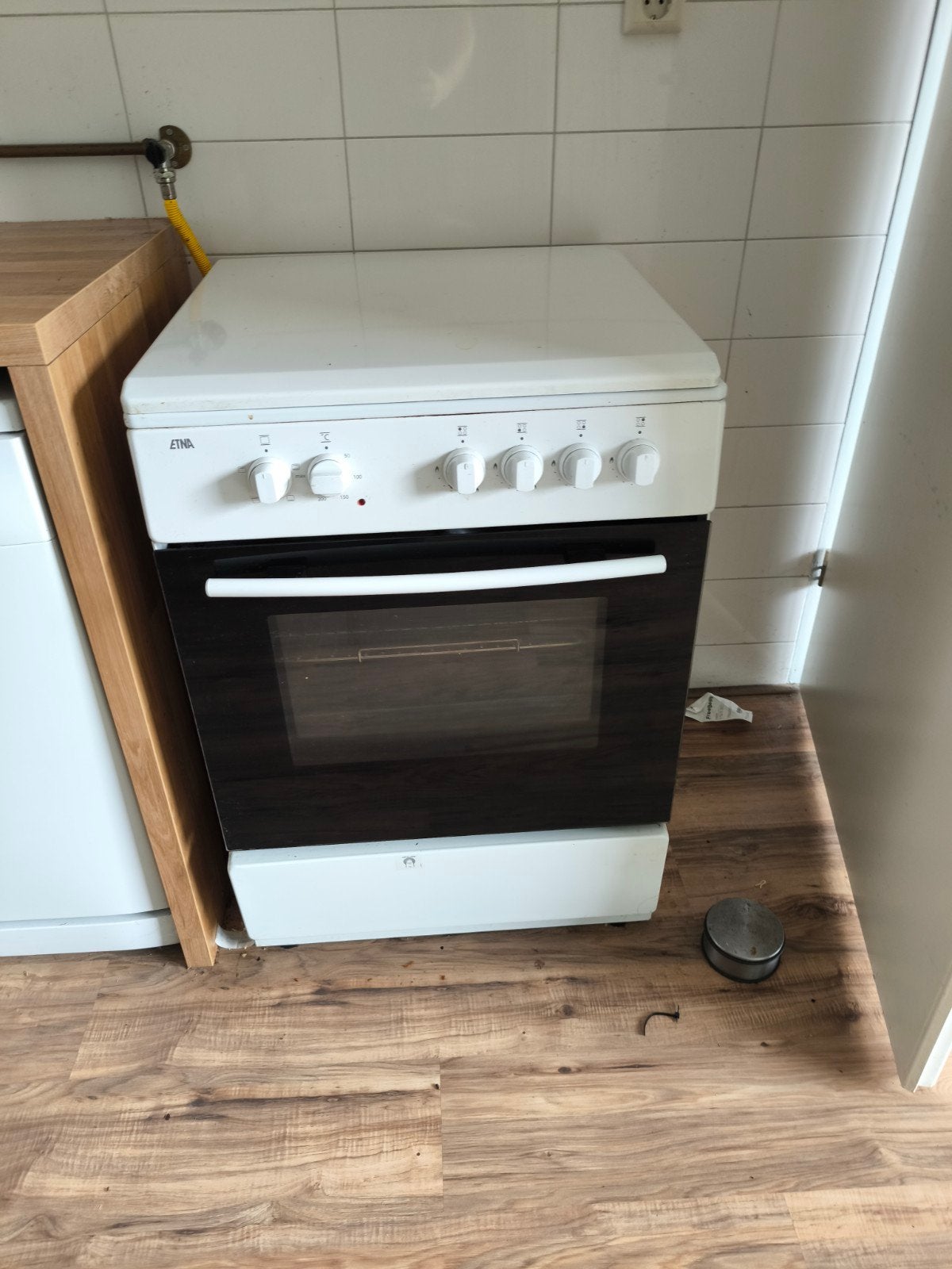 Oven met kooktoestel gratis af te halen, Witgoed en Apparatuur, Ovens, Zo goed als nieuw, Vrijstaand, Oven, Etna, 60 cm of meer