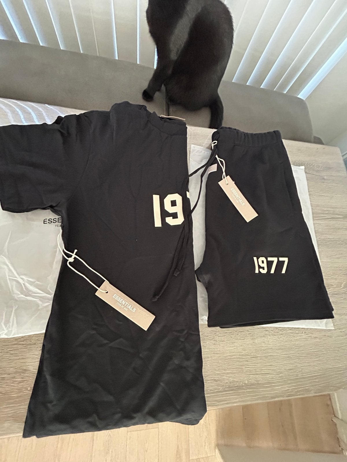 Essentials Zomersetje Zwart - Ongedragen, Ophalen of Verzenden, Nieuw, Maat 56/58 (XL)