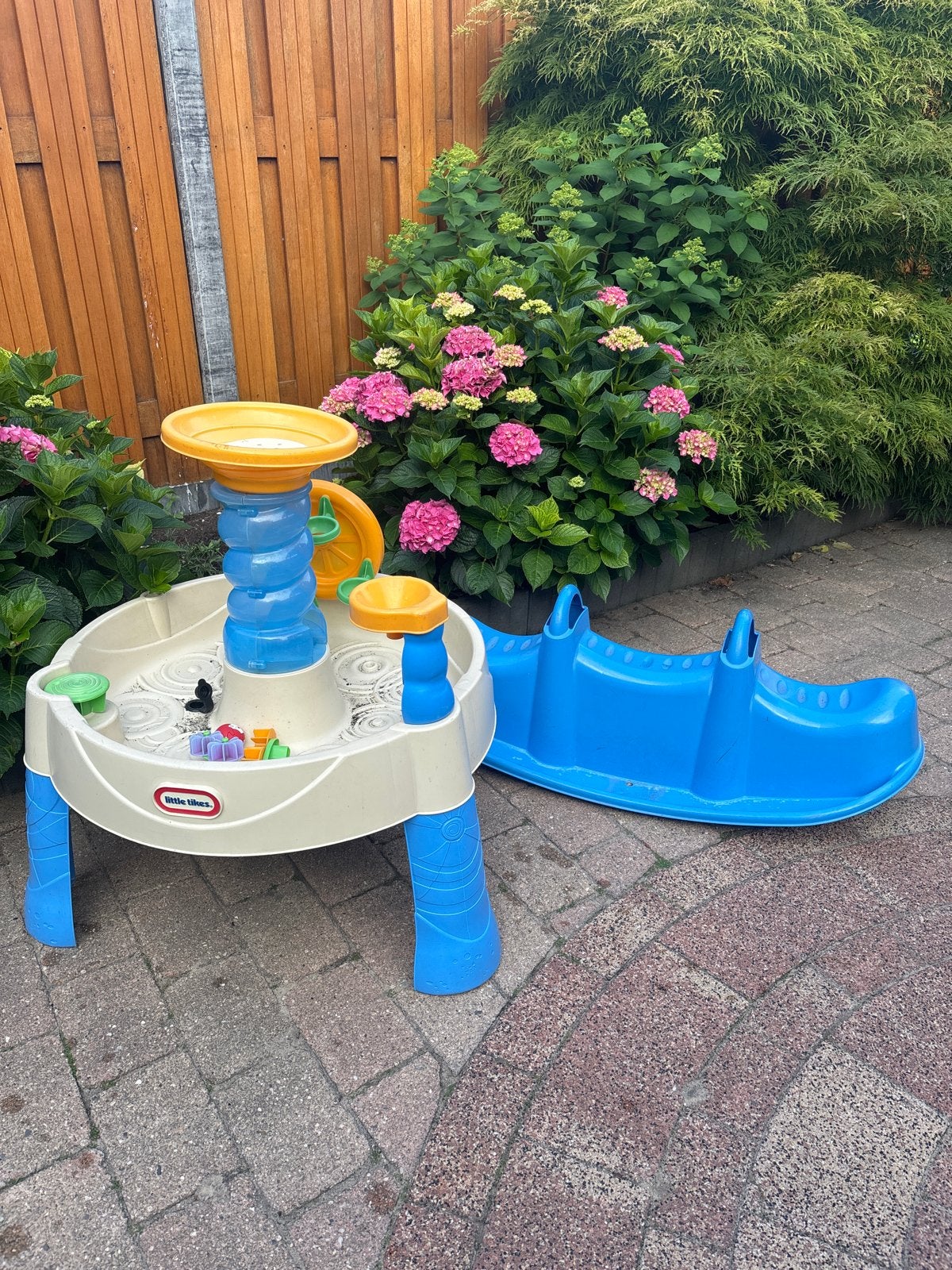 Little Tikes zand- en watertafel met wipkip, Kinderen en Baby's, Ophalen, Gebruikt