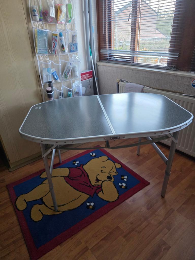 DEFA Opvouwbare Campingtafel - Compact en Draagbaar, Ophalen of Verzenden, Gebruikt, Campingtafel
