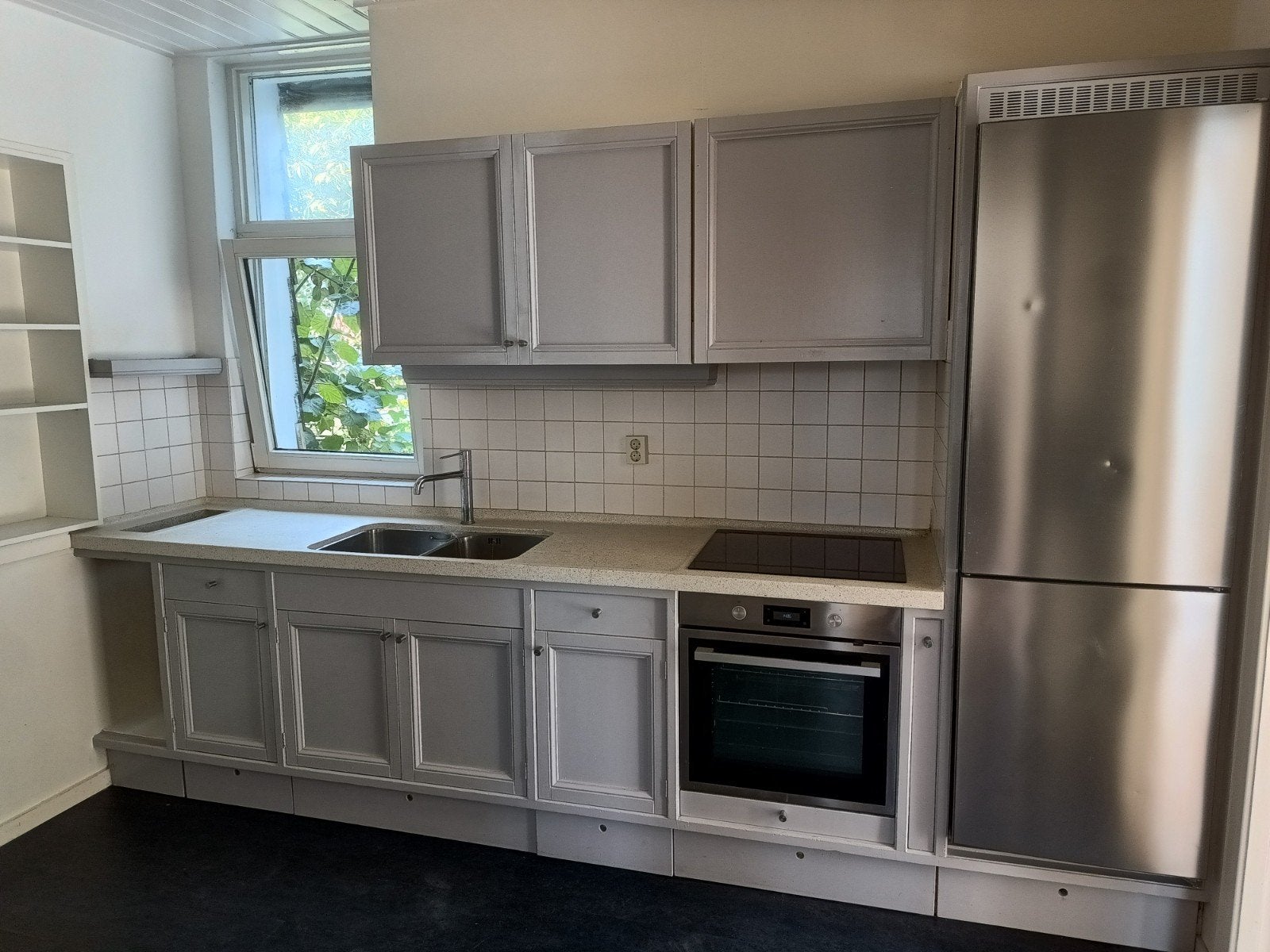 Complete keuken met inductie, oven en vaatwasser, Ophalen, Gebruikt, Graniet of Steen, Hoekkeuken