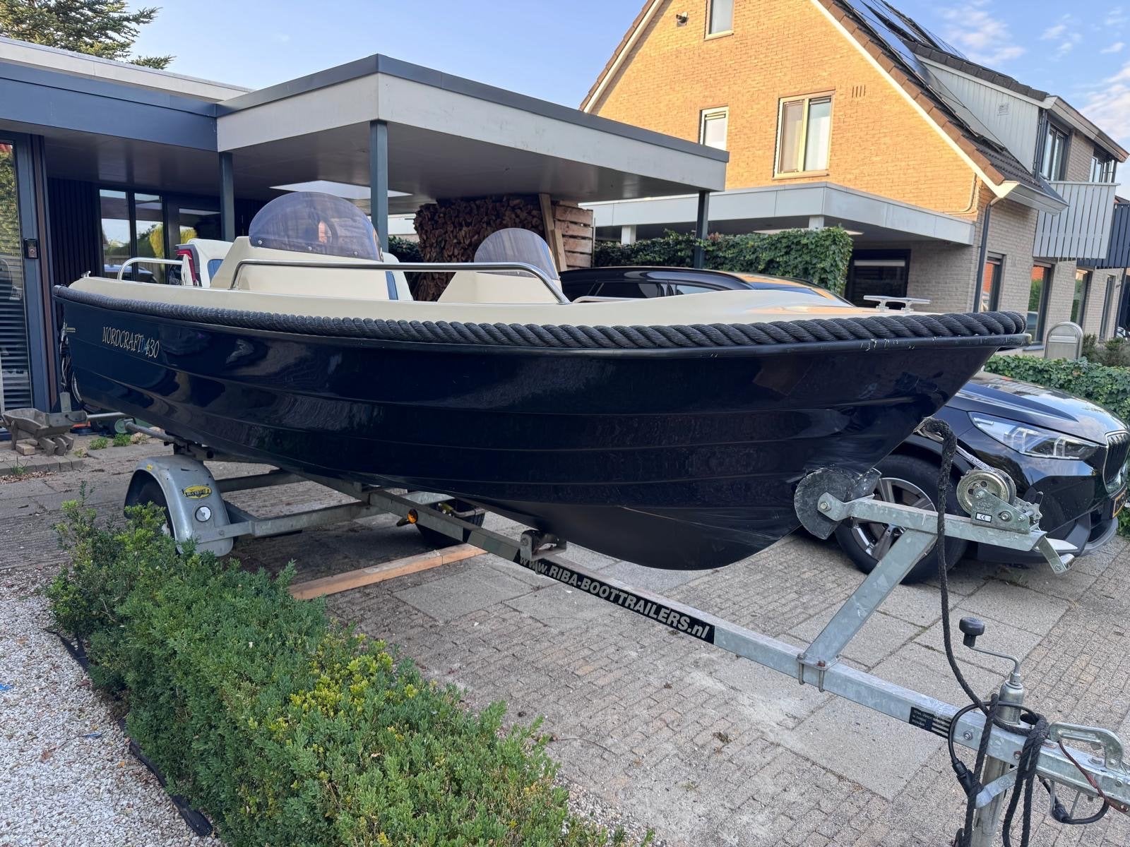Nordcraft 430 sloep met Tohatsu 9.8pk, kussenset en trailer, Watersport en Boten, Sloepen, Ophalen, Gebruikt, 4 m, 10 pk