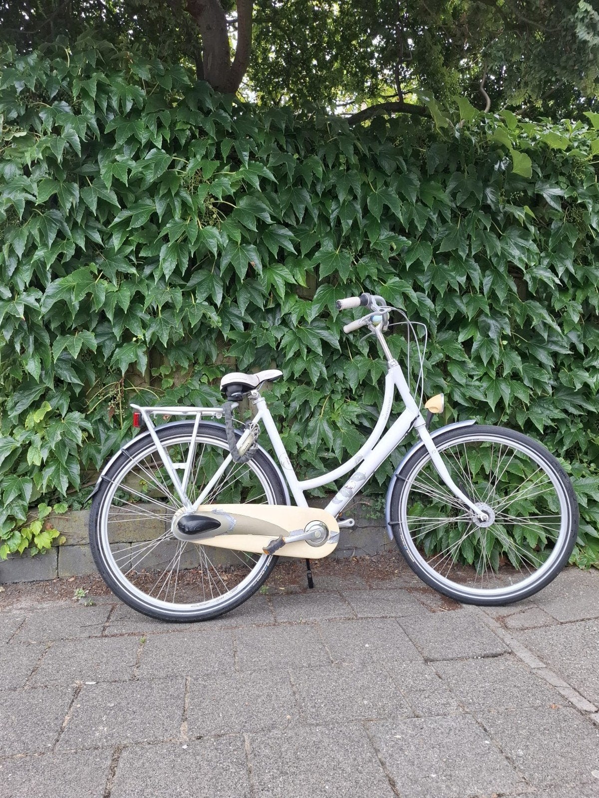 Batavus Diva Damesfiets - Wit - Frame 56 cm, Fietsen en Brommers, Fietsen | Dames | Damesfietsen, Ophalen, Gebruikt, Batavus, Versnellingen