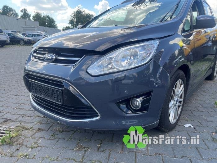 Voorbumper van een Ford Grand C-Max, Gebruikt, -, -, Ophalen of Verzenden