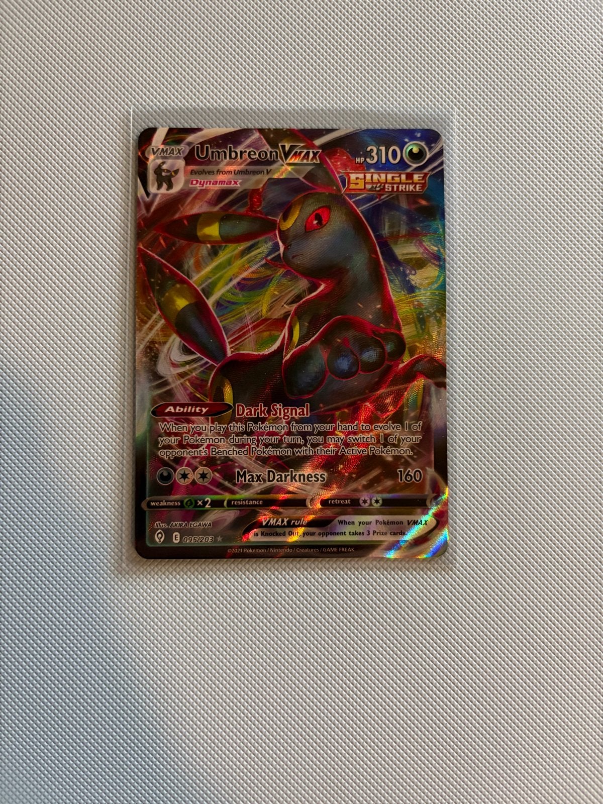 Umbreon VMAX EVS 095, Ophalen of Verzenden, Zo goed als nieuw, Losse kaart