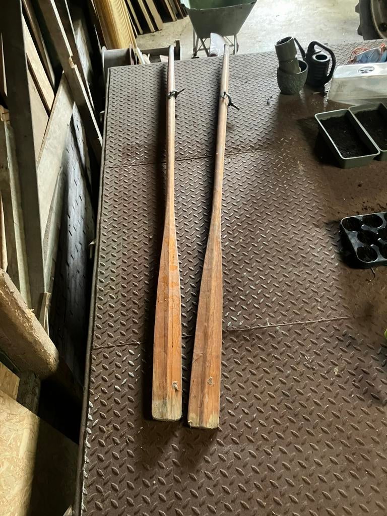 Antieke houten peddels / roeispanen, Watersport en Boten, Peddels, Ophalen, Zo goed als nieuw