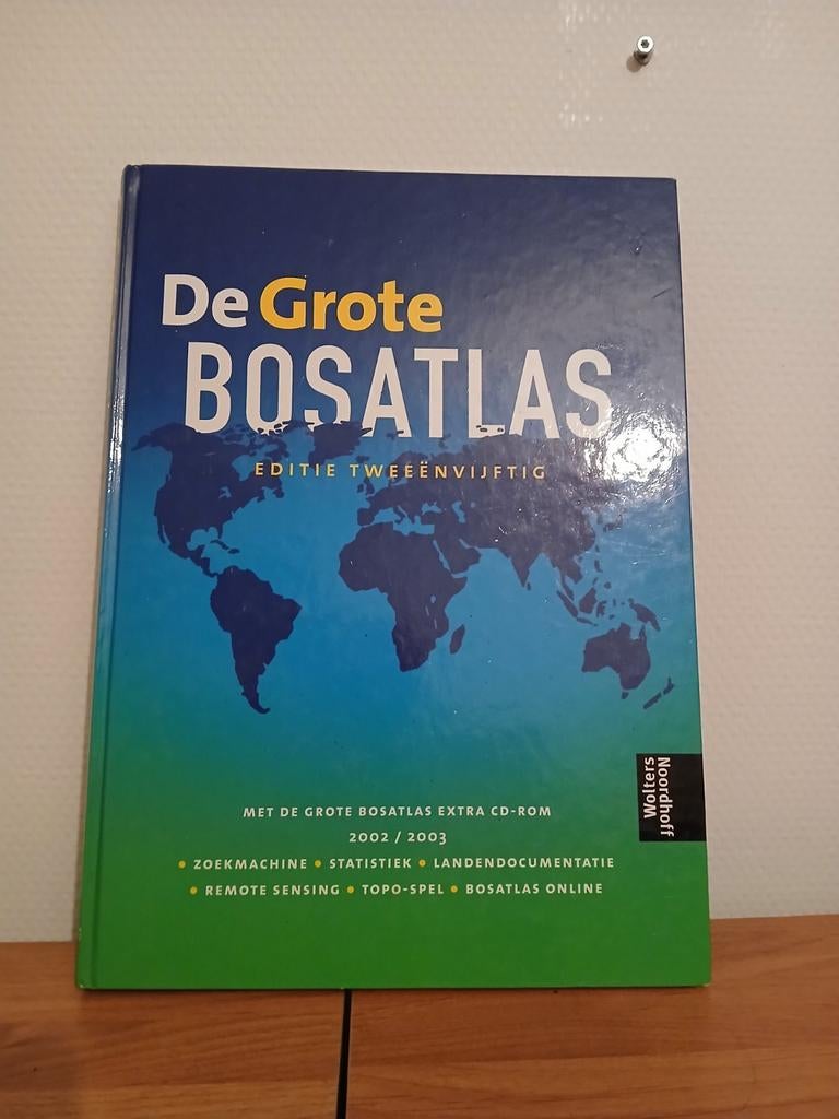De Grote Bosatlas - Editie Tweeënvijftig (2002/2003), Gelezen, Bosatlas, 2000 tot heden, Ophalen of Verzenden