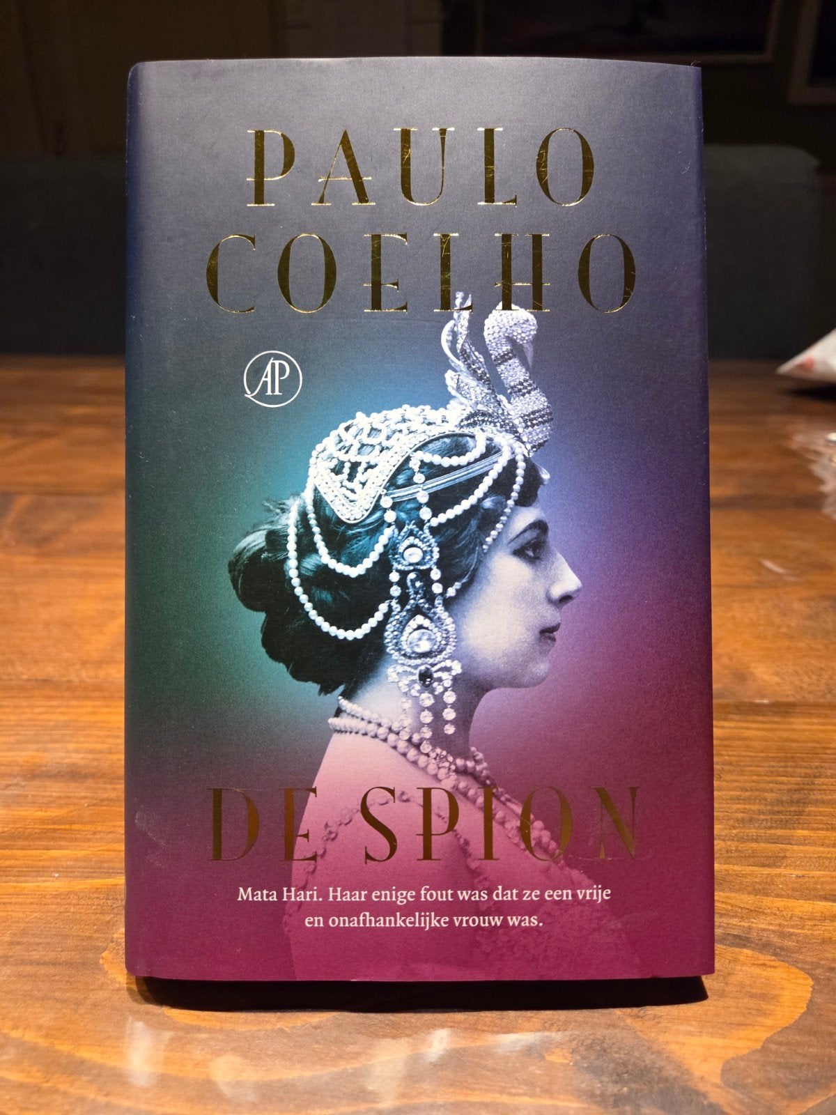 De Spion - Paulo Coelho (Mata Hari), Ophalen of Verzenden, Zo goed als nieuw, Paulo Coelho, Nederland