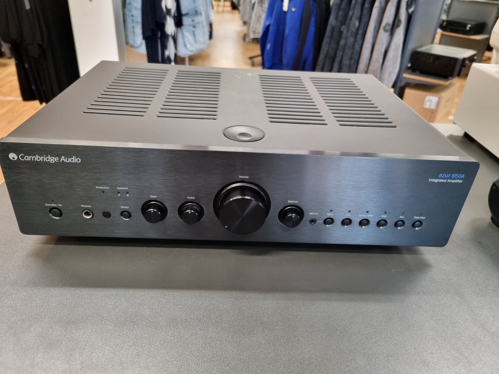 Cambridge Audio Azur 650A Integrated Amplifier + NAD PP 3, Overige merken, ///, Ophalen of Verzenden, Zo goed als nieuw